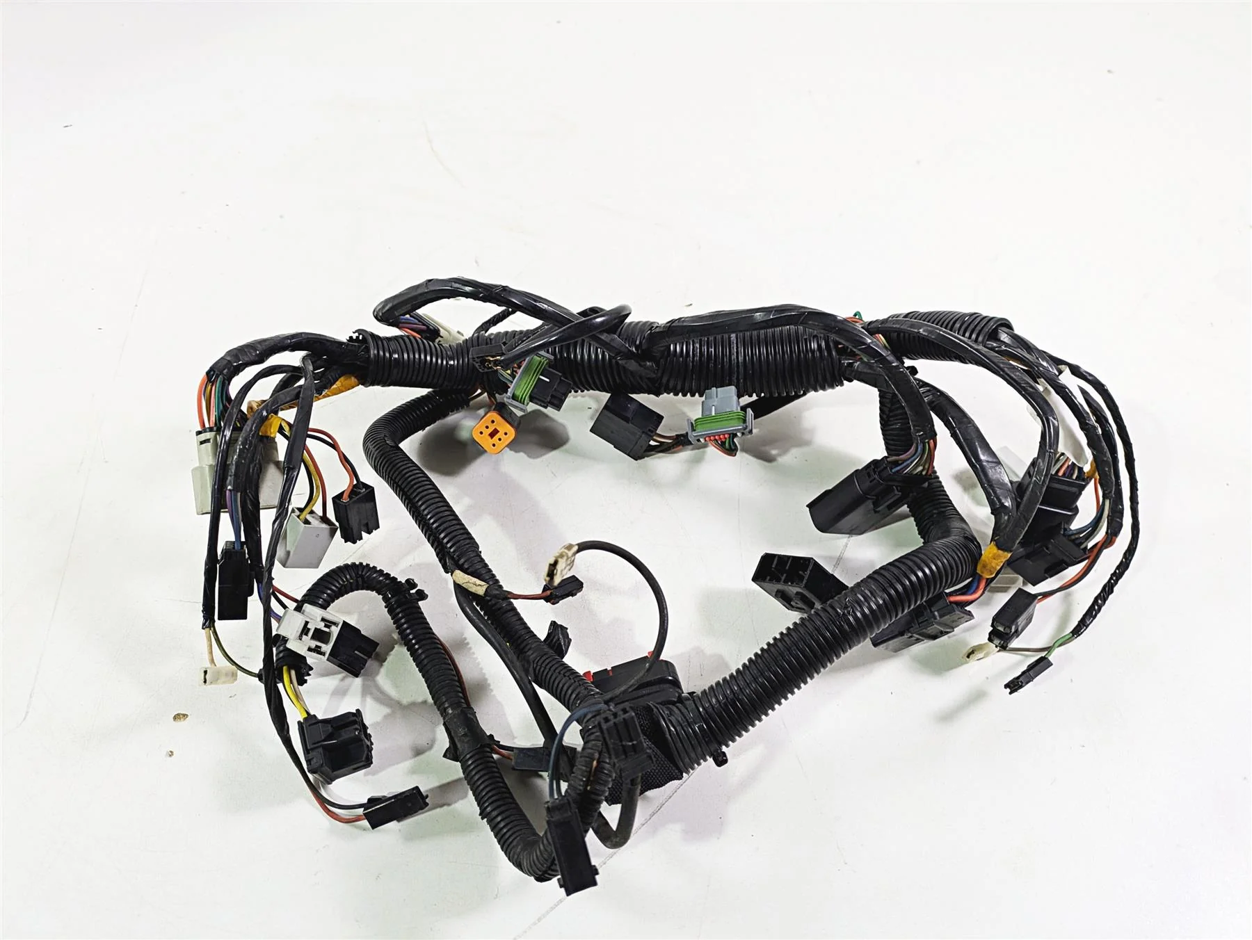 2010 Harley Touring FLHTK Electra Glide Front Wiring Harness - Read 70232-10