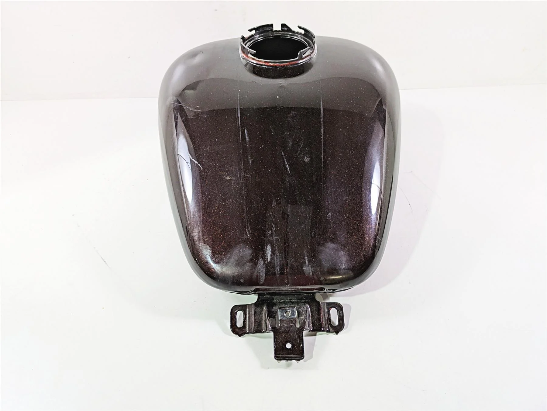 2010 Harley Touring FLHTK Electra Glide Fuel Petrol Gas Tank - Read 61356-08 - Image 7