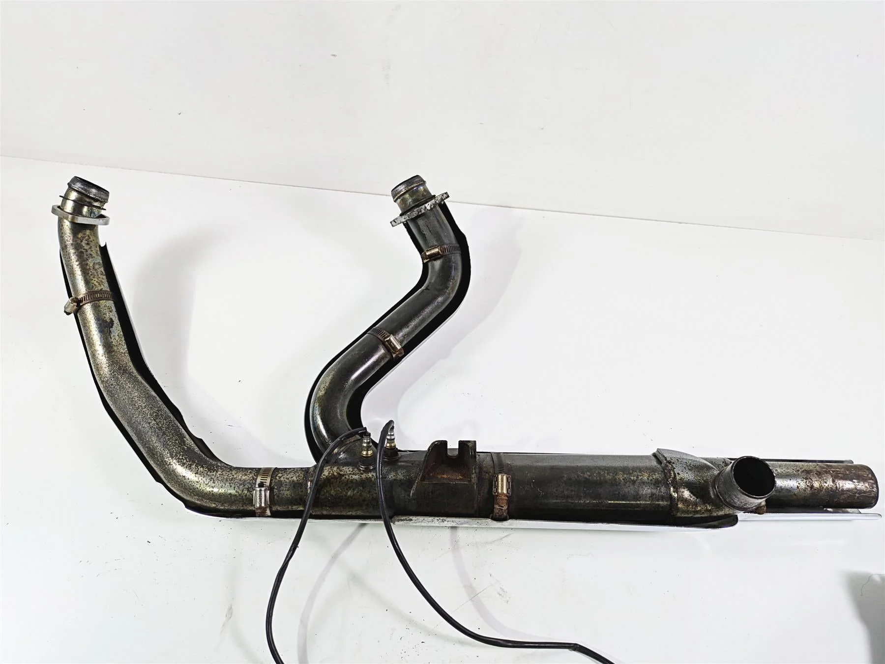 2010 Harley Touring FLHTK Electra Glide Oem Exhaust Header Set 66855-10A - Image 9