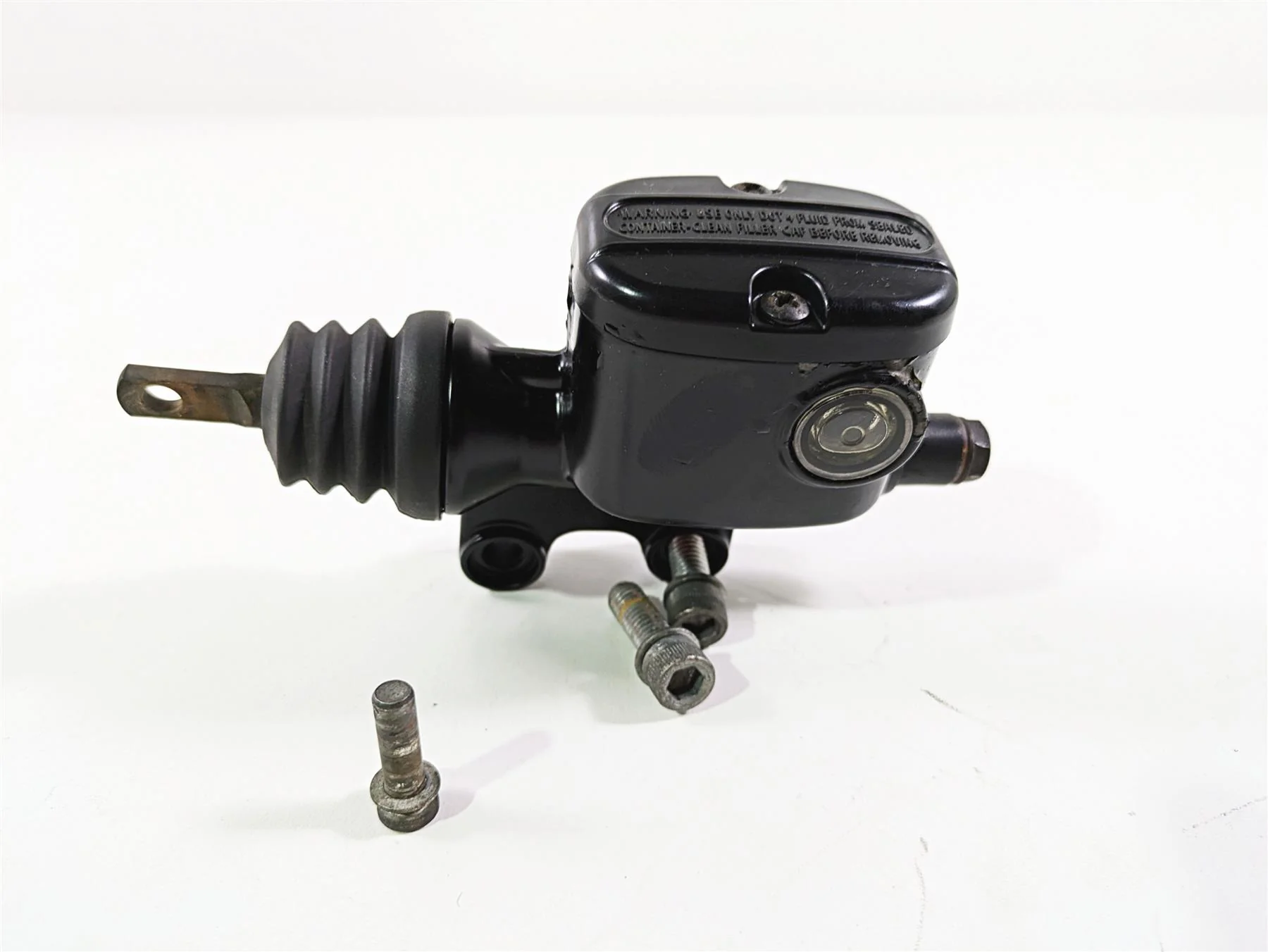 2010 Harley Touring FLHTK Electra Glide Rear Brake Master Cylinder 41763-08C
