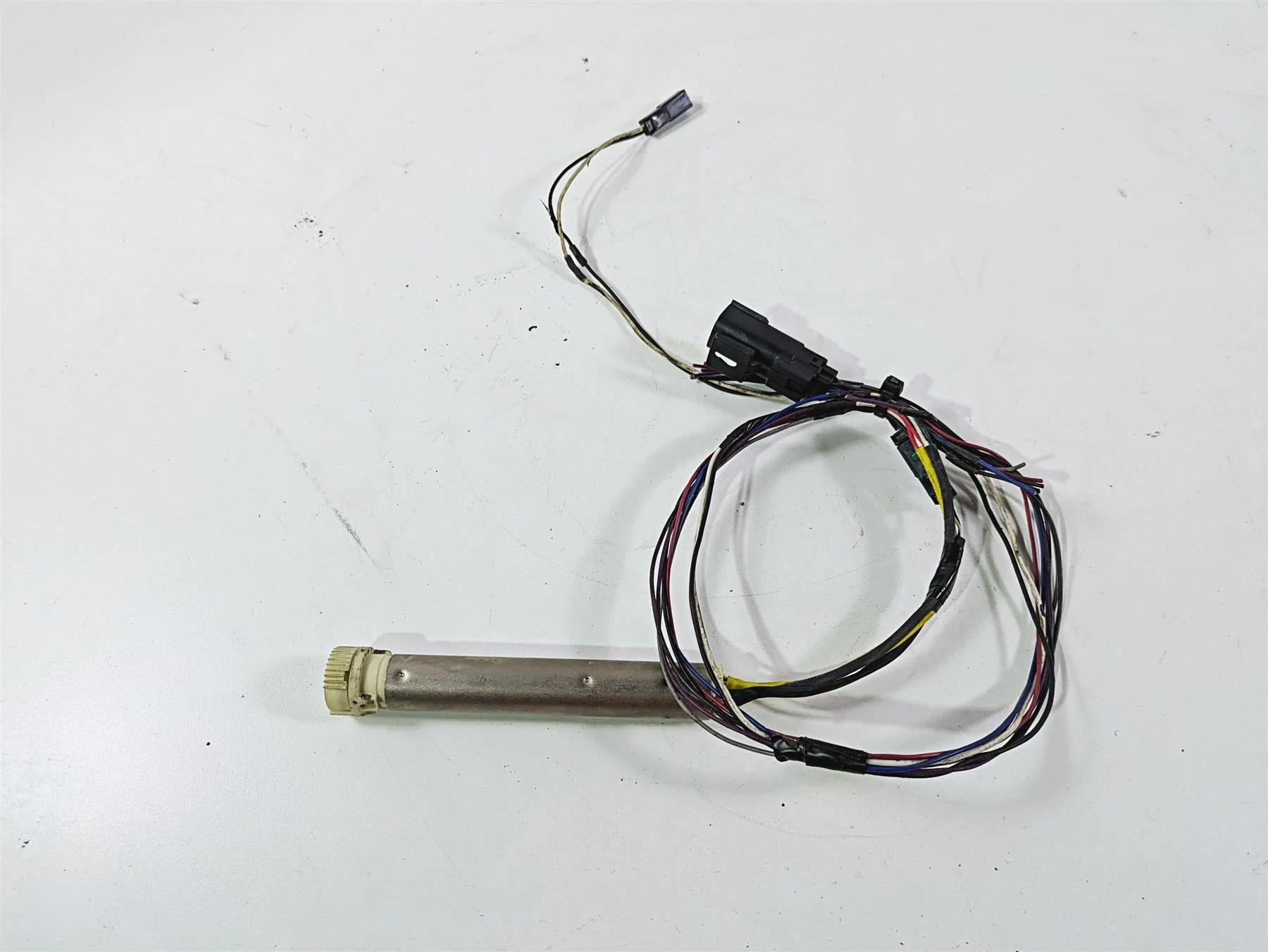 2010 Harley Touring FLHTK Electra Glide Ride Fly By Wire Sensor - Read 32305-08B - Image 2