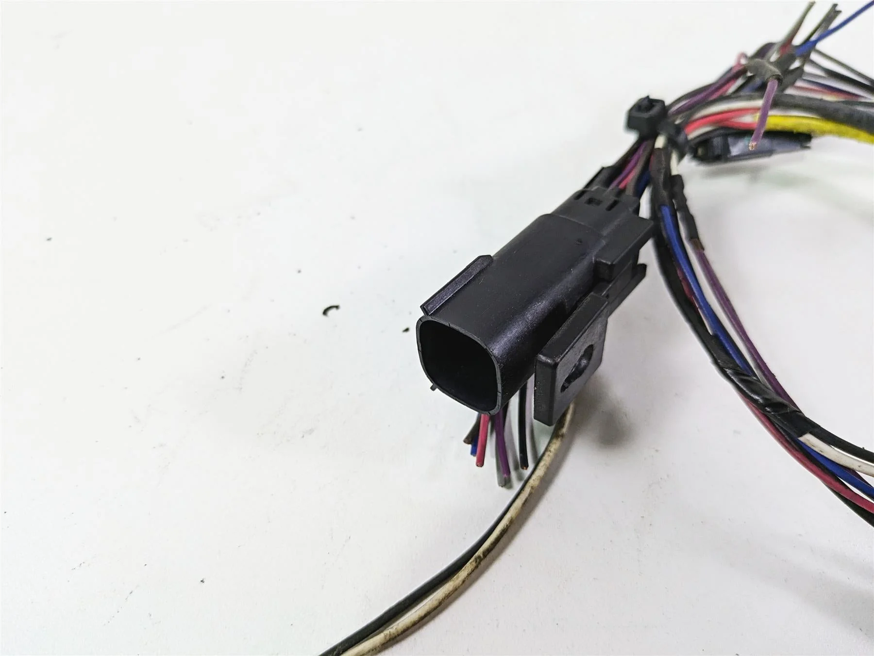2010 Harley Touring FLHTK Electra Glide Ride Fly By Wire Sensor - Read 32305-08B - Image 7