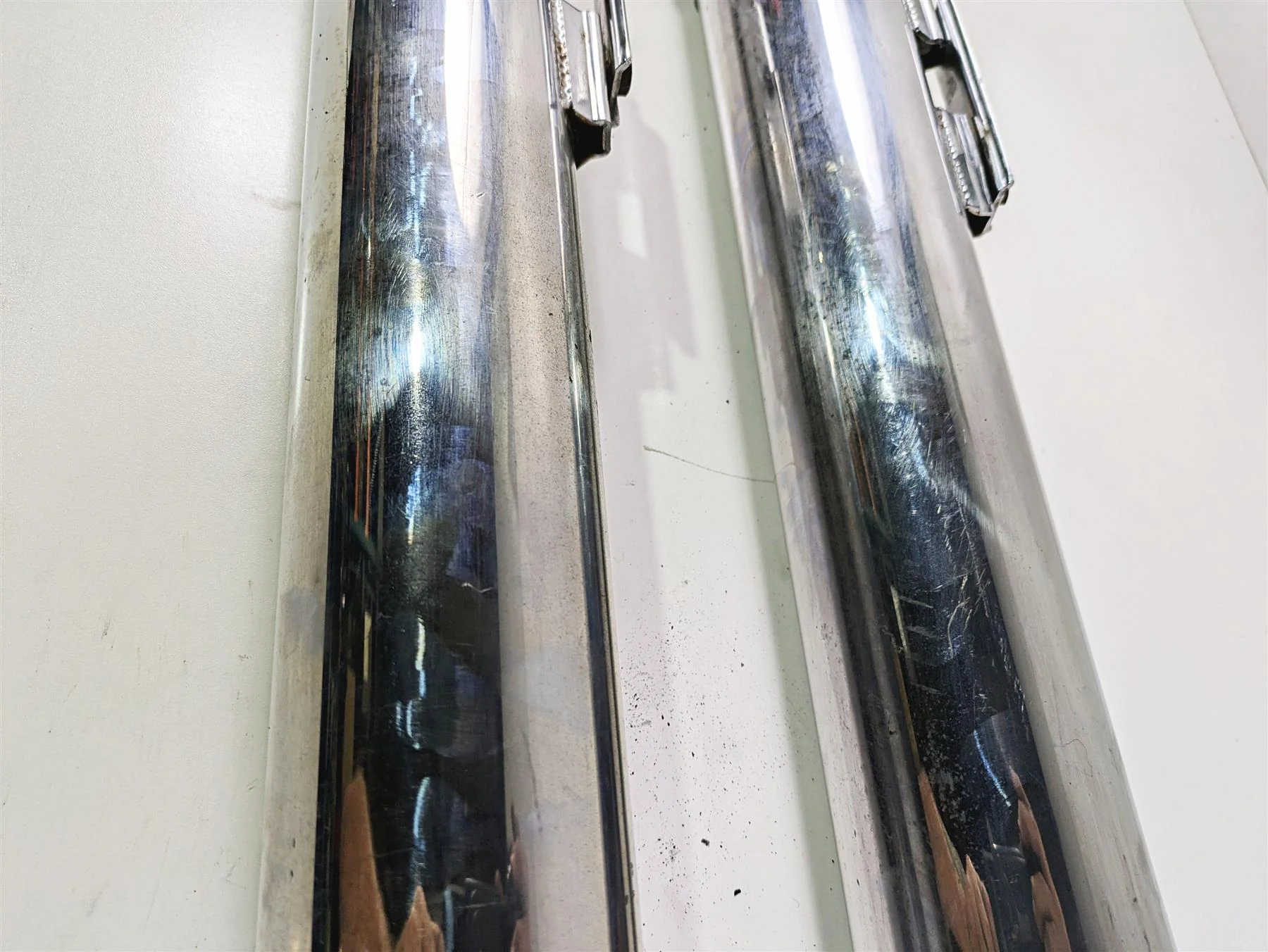 2010 Harley Touring FLHTK Electra Glide Rinehart 3.5" Slip On Mufflers 500-0100 - Image 3