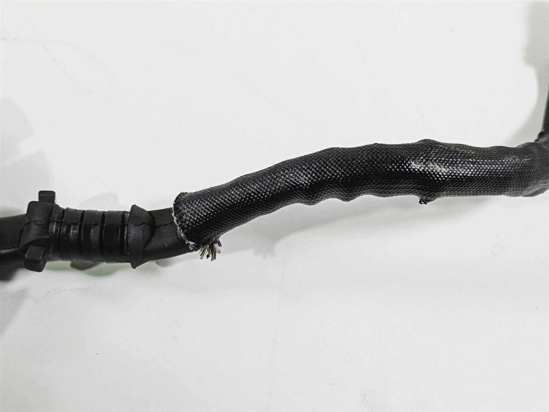 2010 Harley Touring FLHTK Electra Glide Stator Alternator 3P 50A -Read 29987-06D - Image 8