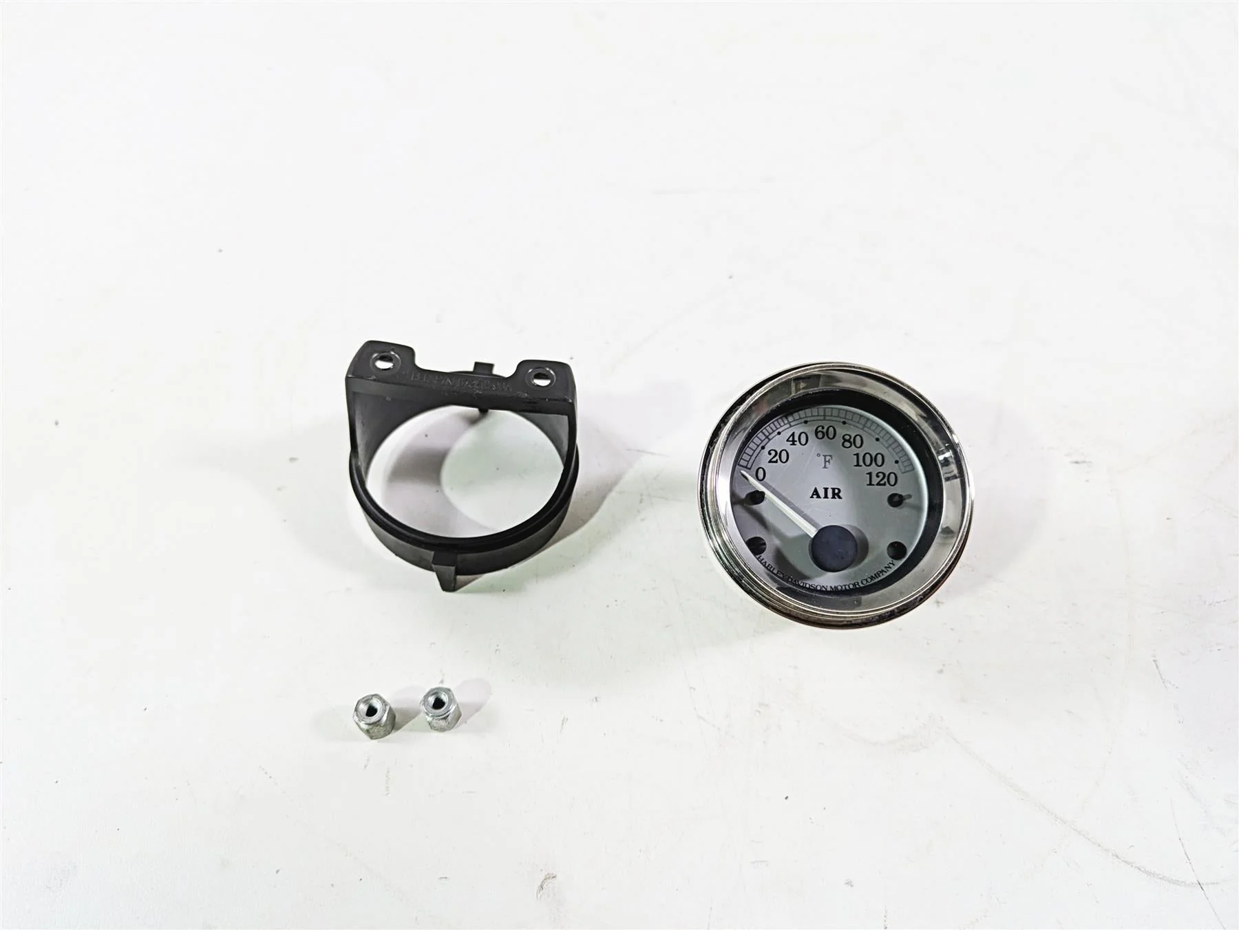 2010 Harley Touring FLHX Street Glide Air Temperature Gauge 75166-01A