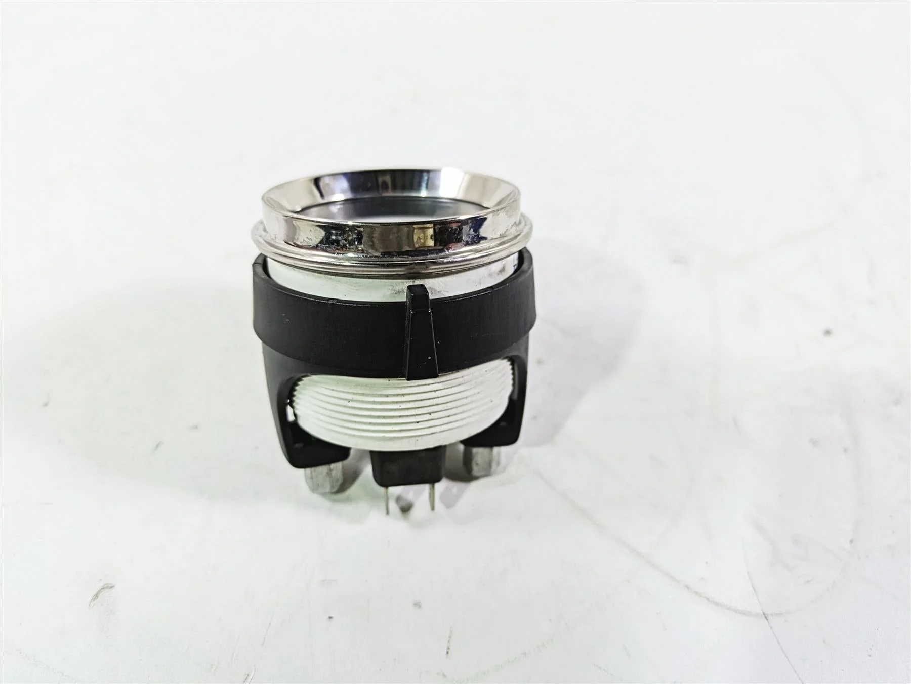 2010 Harley Touring FLHX Street Glide Air Temperature Gauge 75166-01A - Image 5