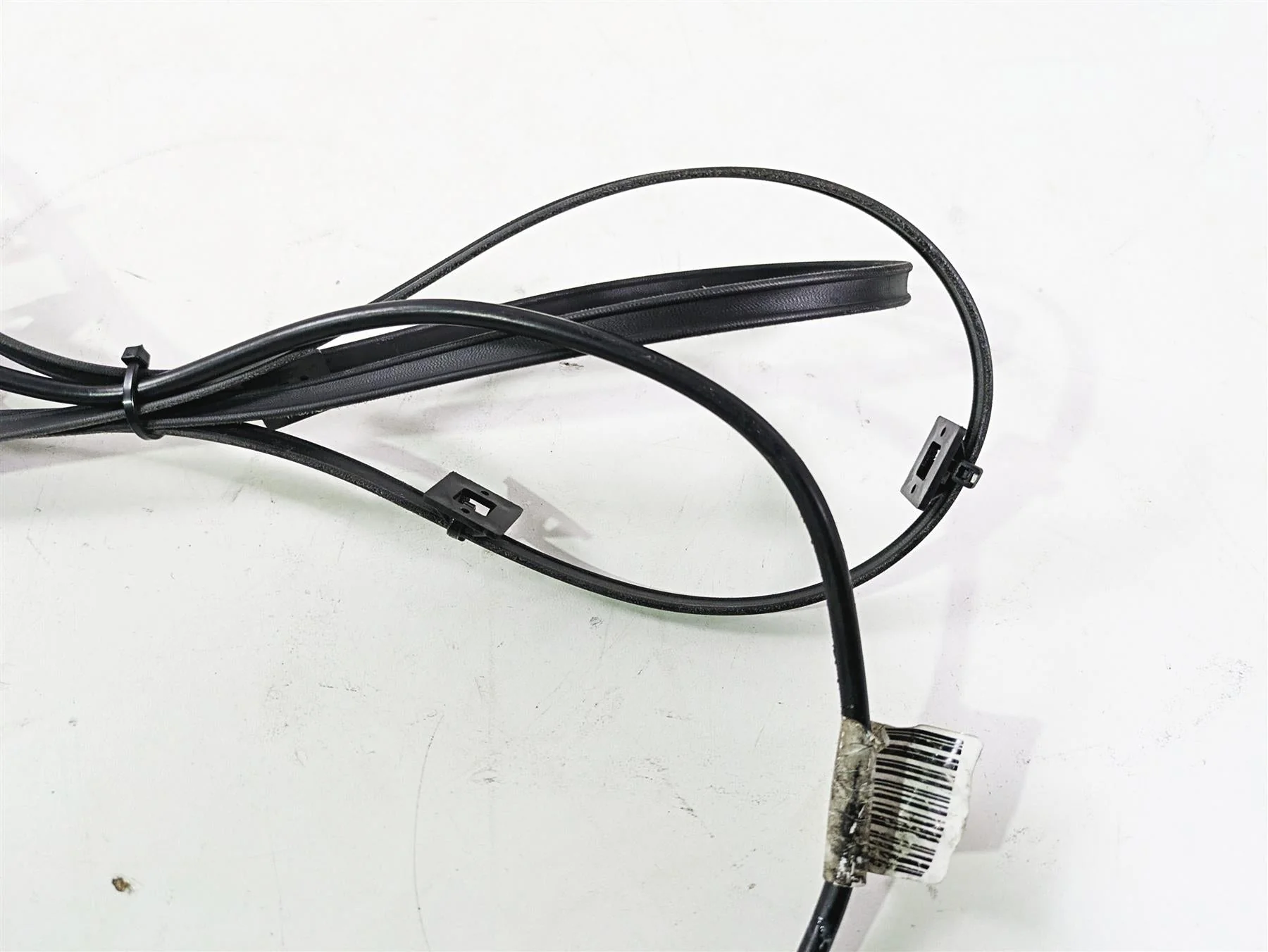 2010 Harley Touring FLHX Street Glide Audio Hidden Antenna 76000863 - Image 11