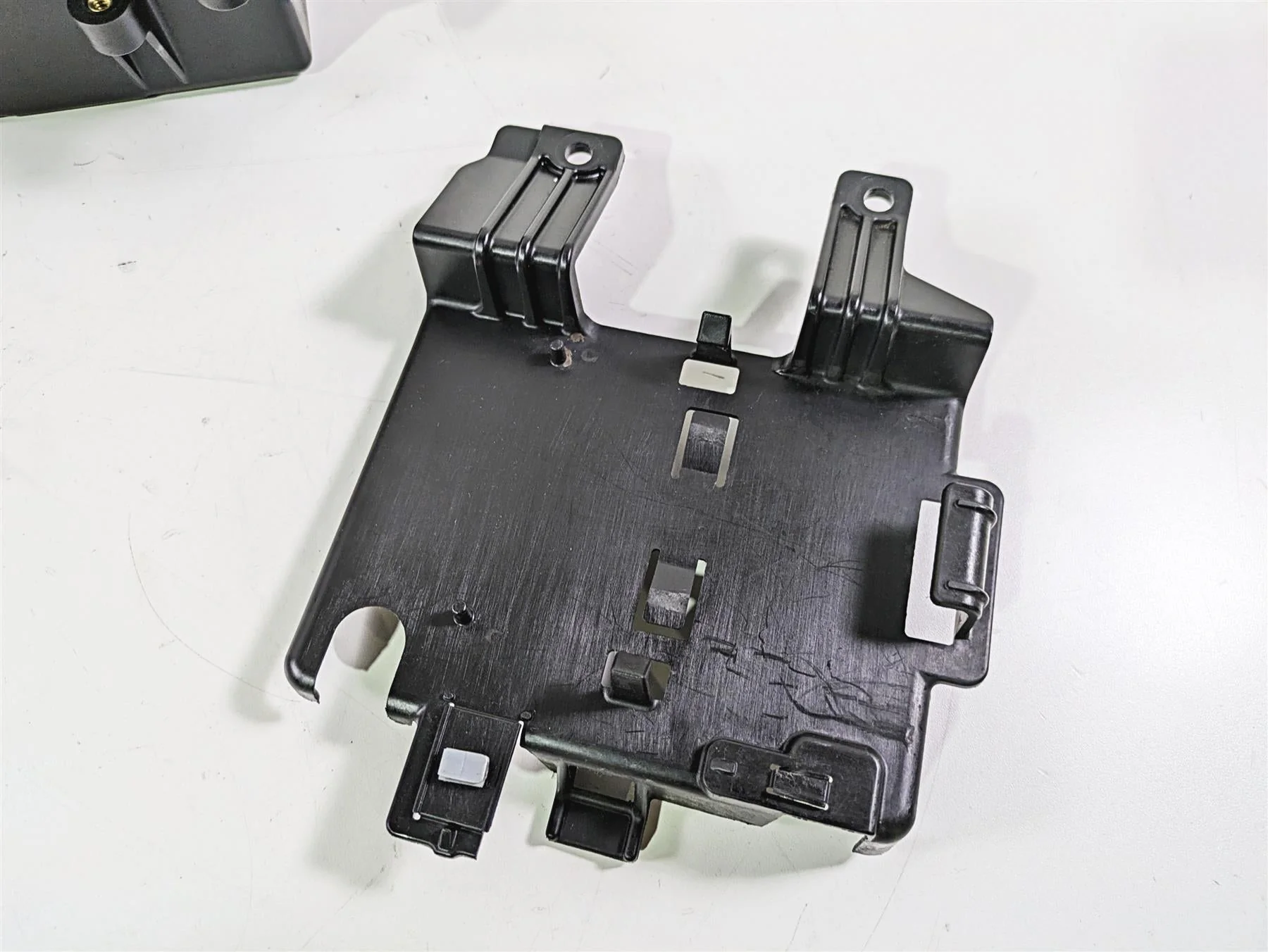 2010 Harley Touring FLHX Street Glide Battery Tray & Electric Holders 66281-09B - Image 3