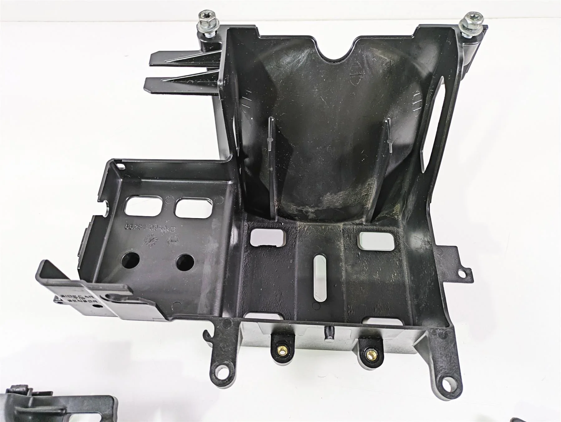 2010 Harley Touring FLHX Street Glide Battery Tray & Electric Holders 66281-09B - Image 4