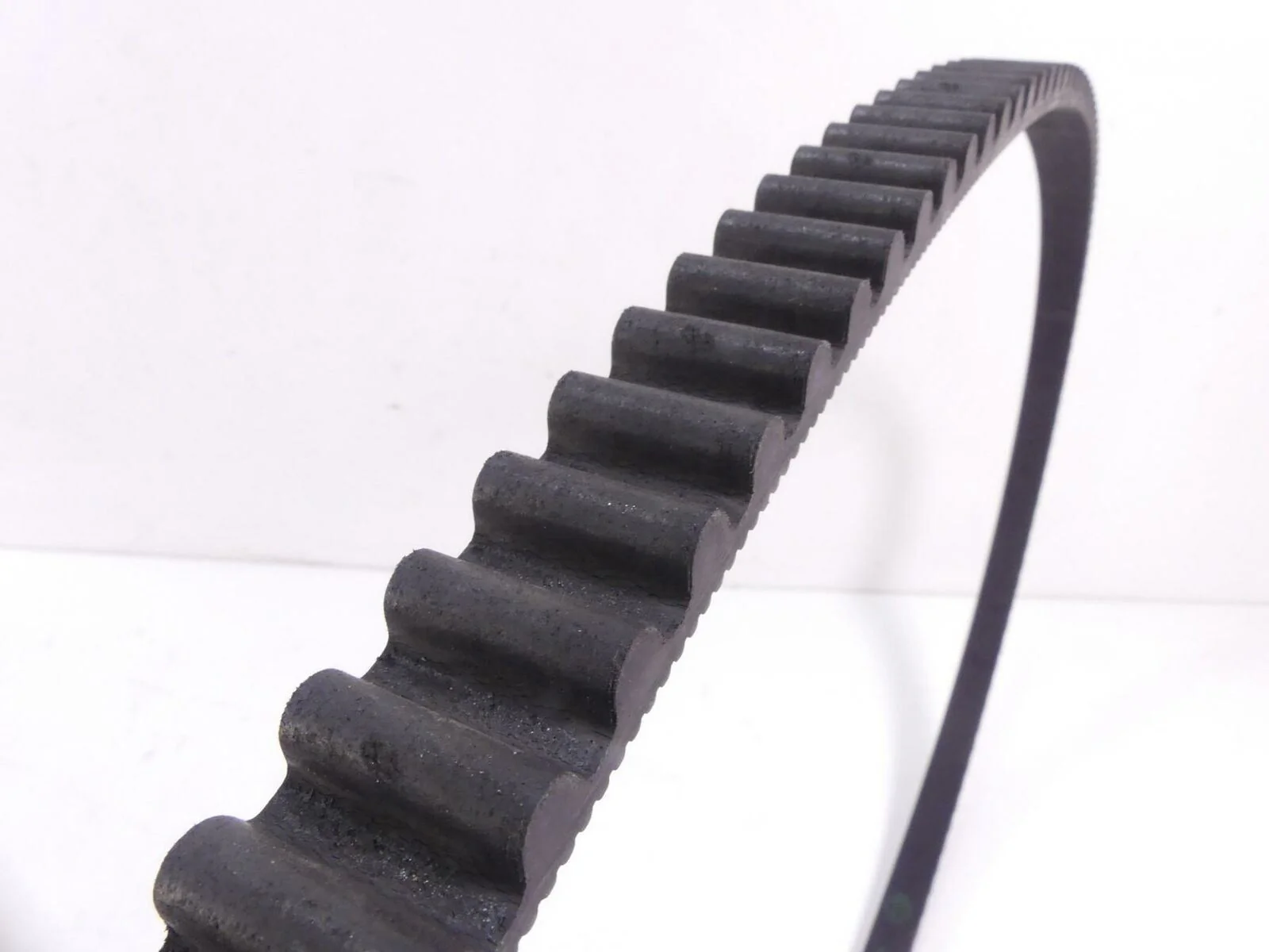 2010 Harley Touring FLHX Street Glide Drive Belt 140T 1" 40024-09 - Image 5