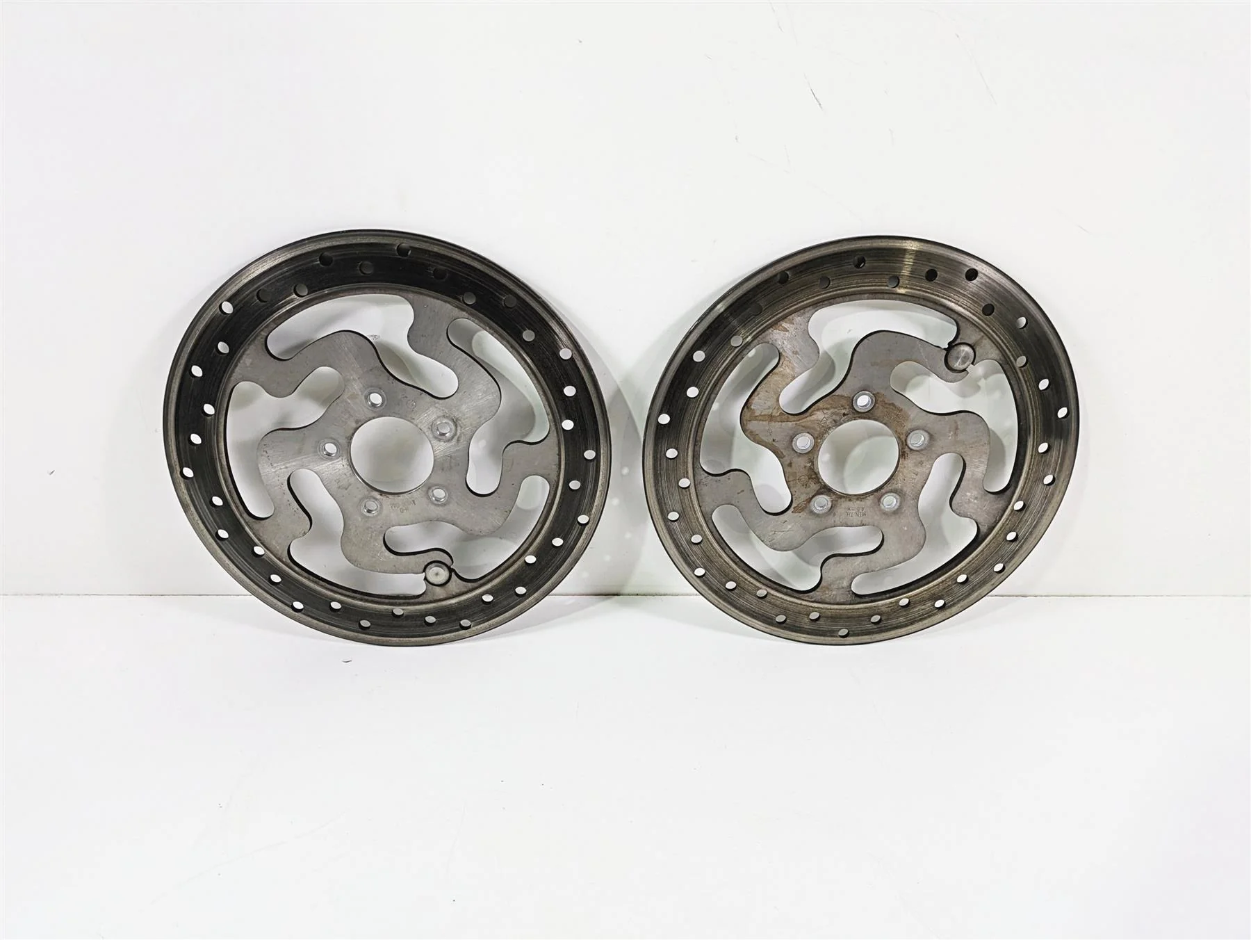 2010 Harley Touring FLHX Street Glide Front Brake Disc Rotor Set 41809-08A