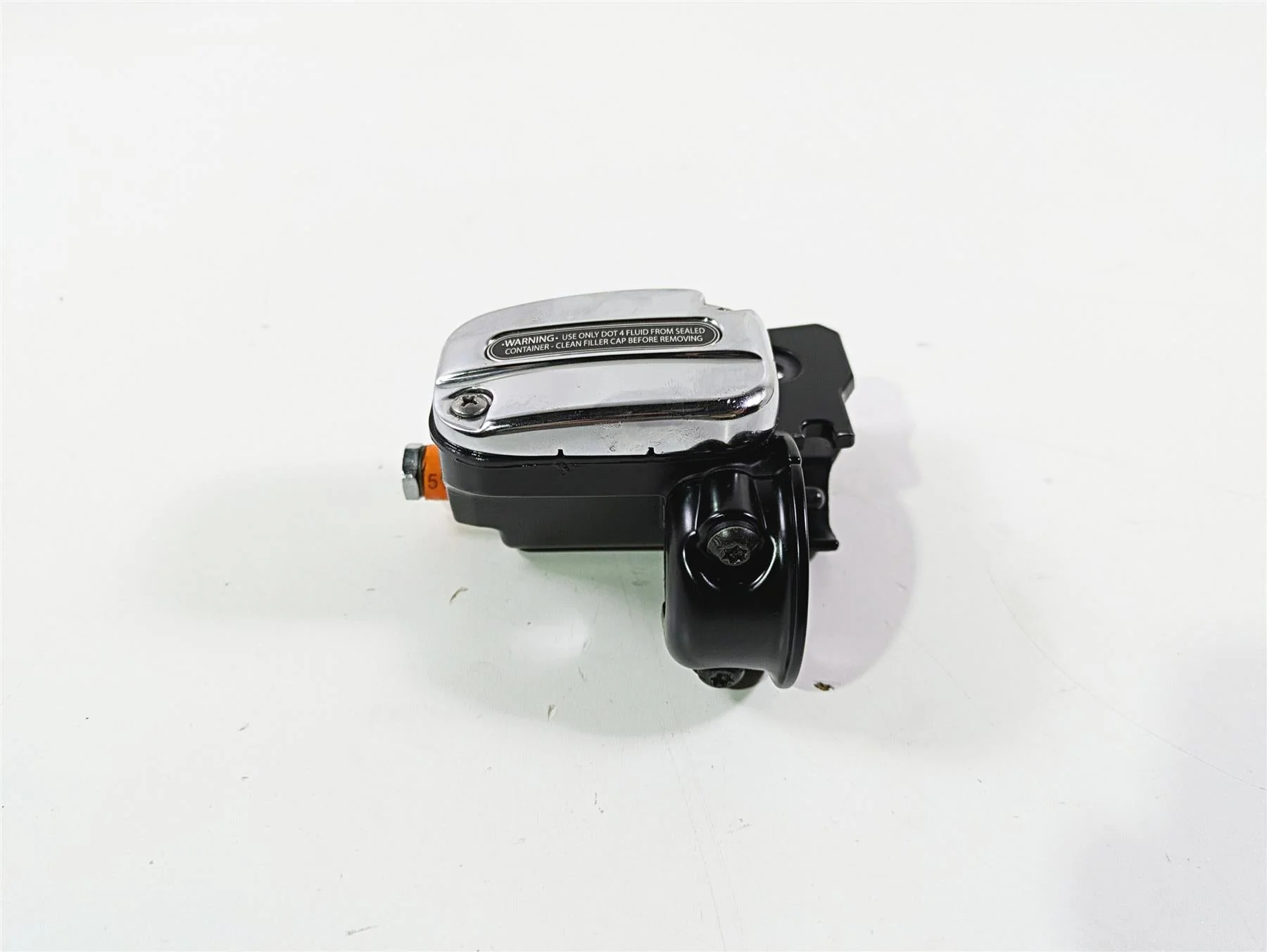 2010 Harley Touring FLHX Street Glide Front Brake Master Cylinder 42859-06B - Image 3