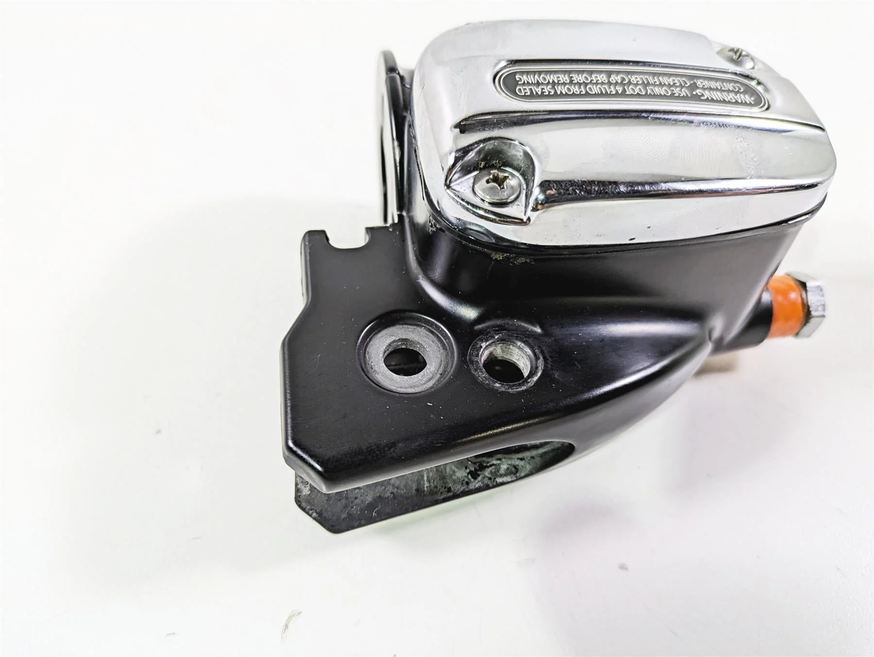 2010 Harley Touring FLHX Street Glide Front Brake Master Cylinder 42859-06B - Image 6