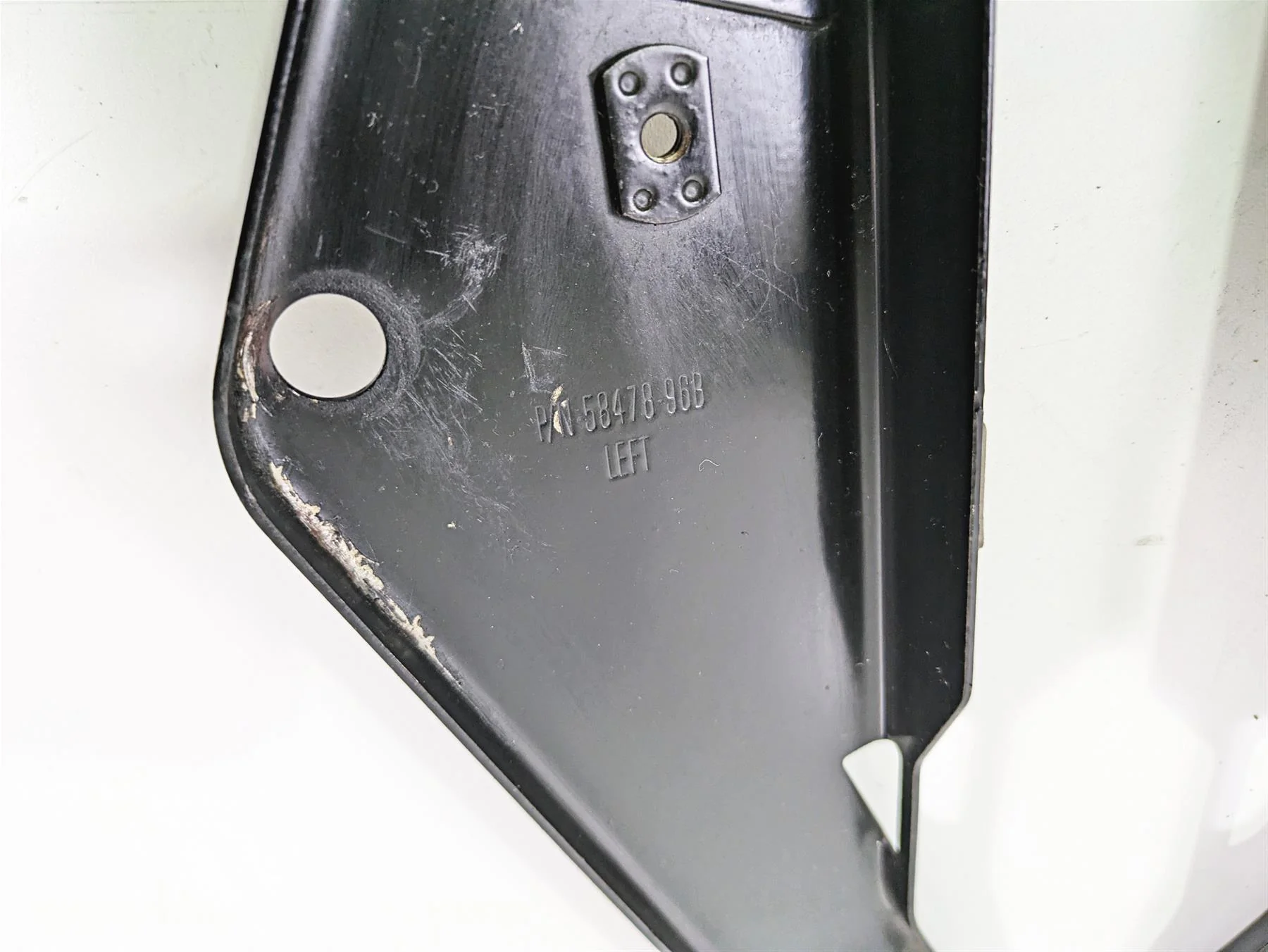 2010 Harley Touring FLHX Street Glide Front Fairing Mounts 58478-96B 58479-96B - Image 4