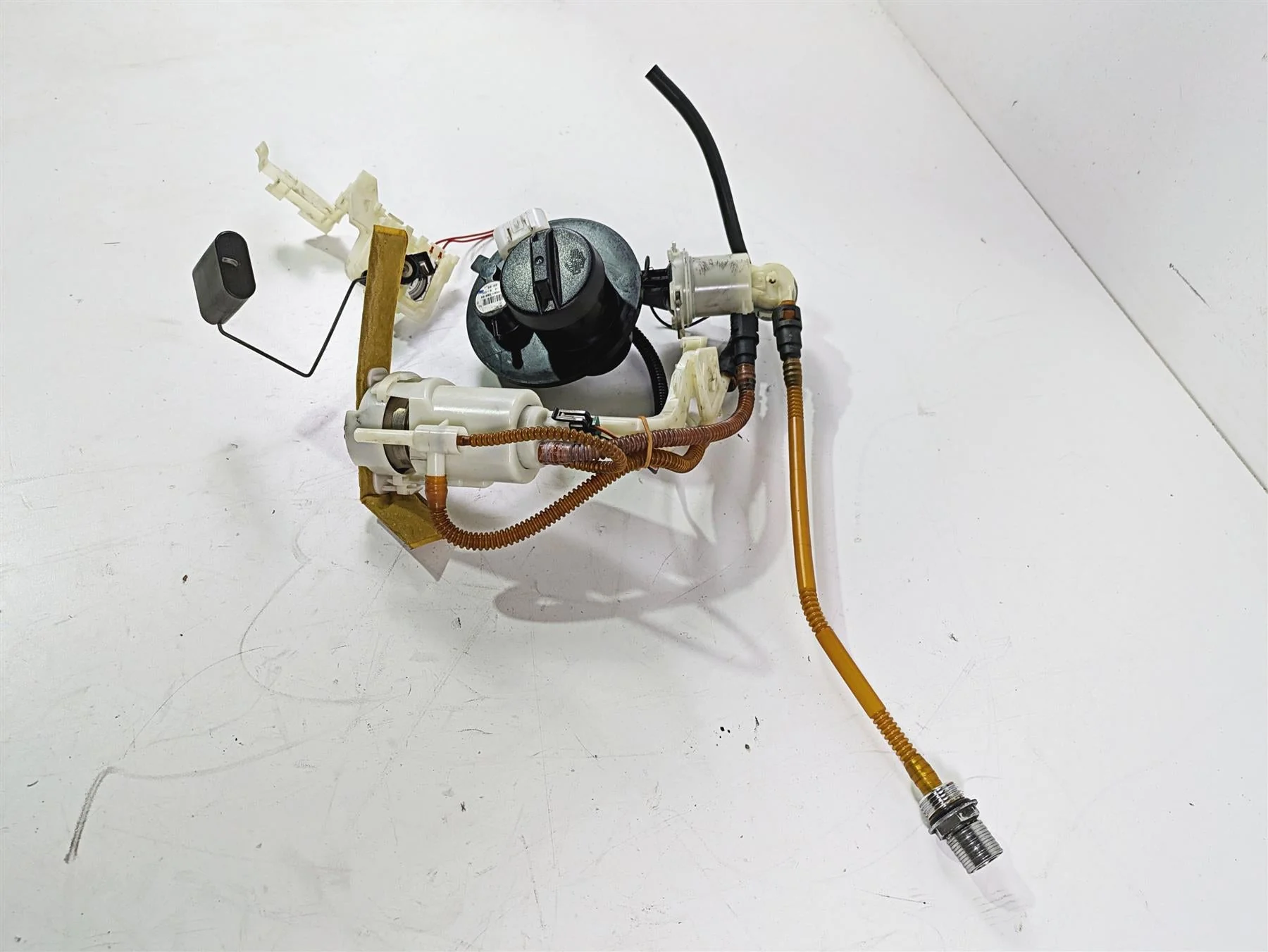 2010 Harley Touring FLHX Street Glide Fuel Gas Petrol Pump -Tested 75089-08B - Image 3