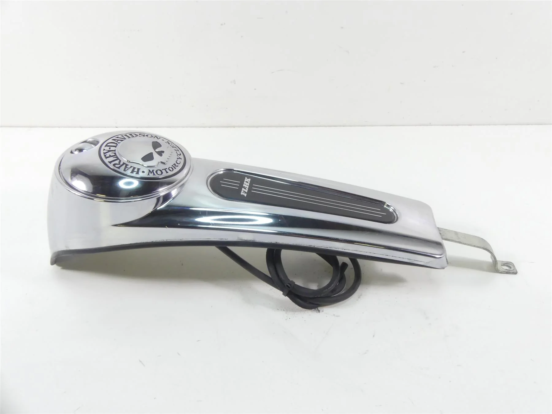 2010 Harley Touring FLHX Street Glide Fuel Tank Cover Dash Console 69214-08 - Image 2