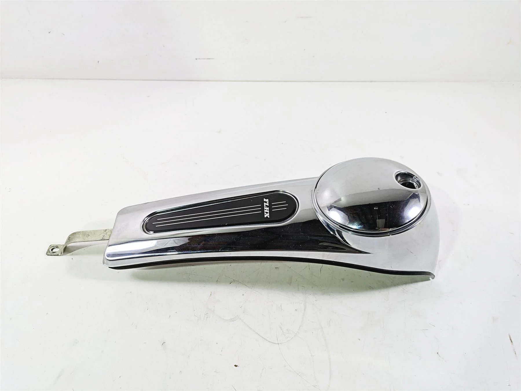 2010 Harley Touring FLHX Street Glide Fuel Tank Cover Dash Console 69214-08 - Image 2