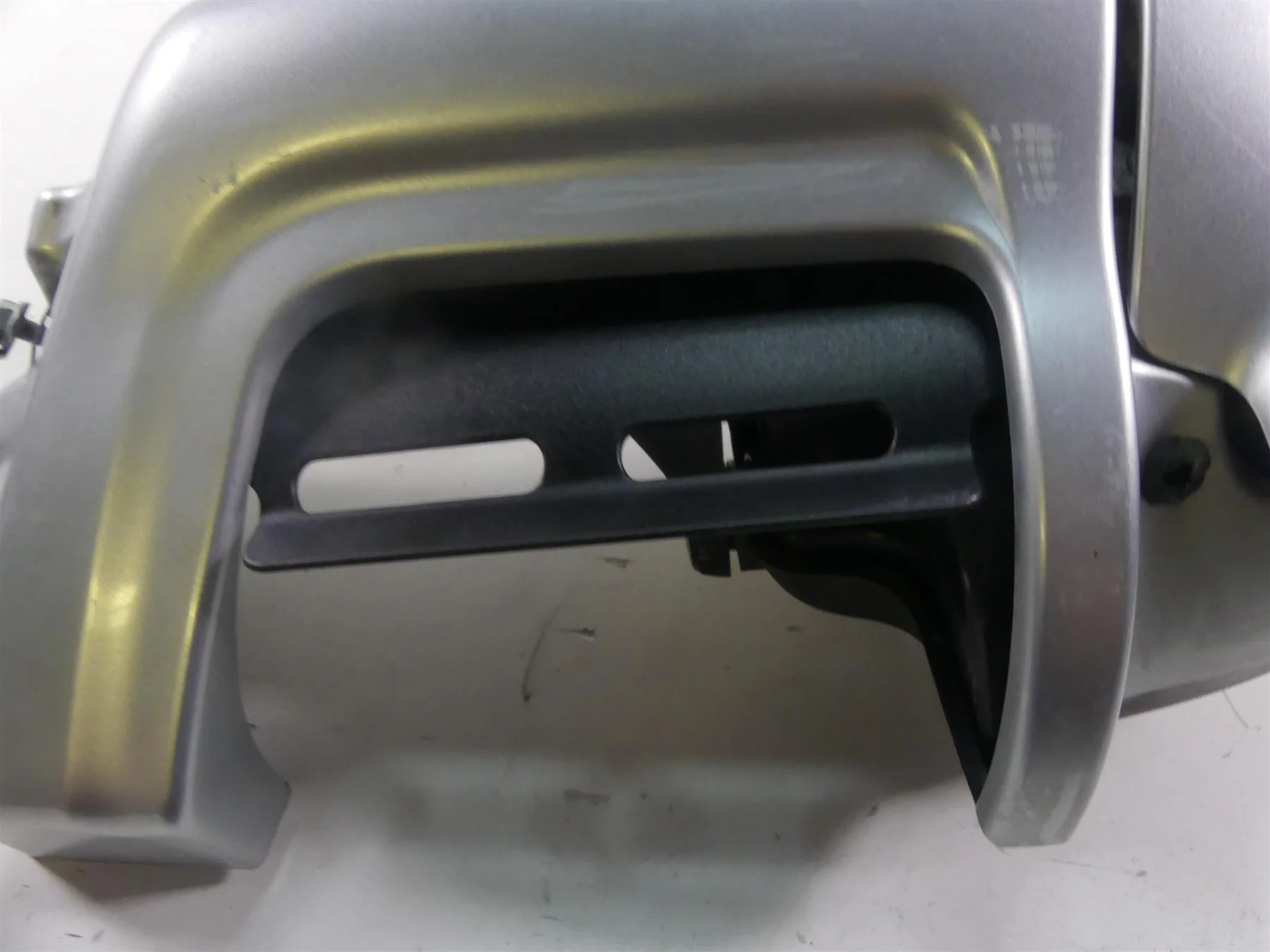 2010 Harley Touring FLHX Street Glide Lower Leg Fairings + Hogtunes Mounts - Image 6