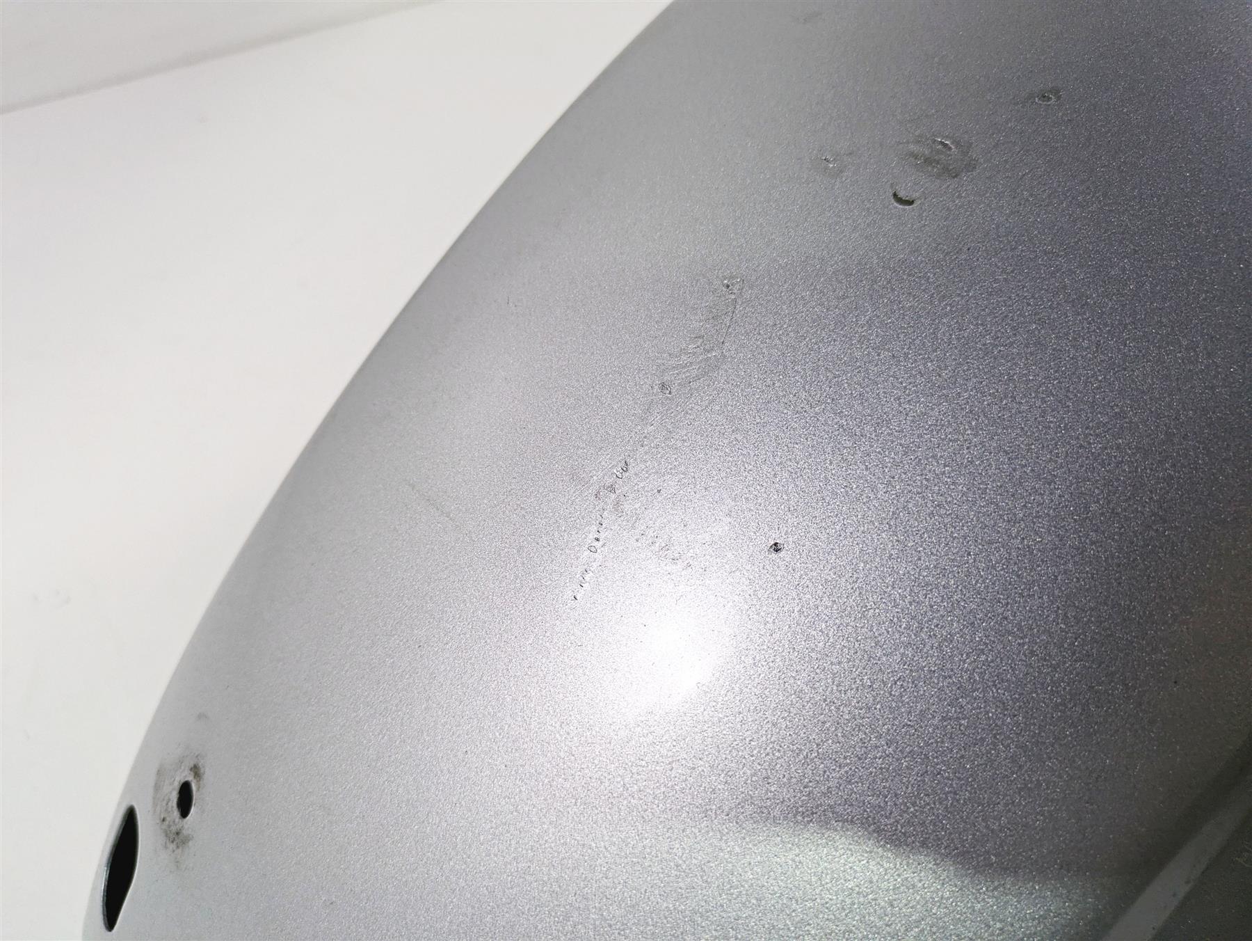 2010 Harley Touring FLHX Street Glide Rear Fender Silver 60575-10A - Image 8