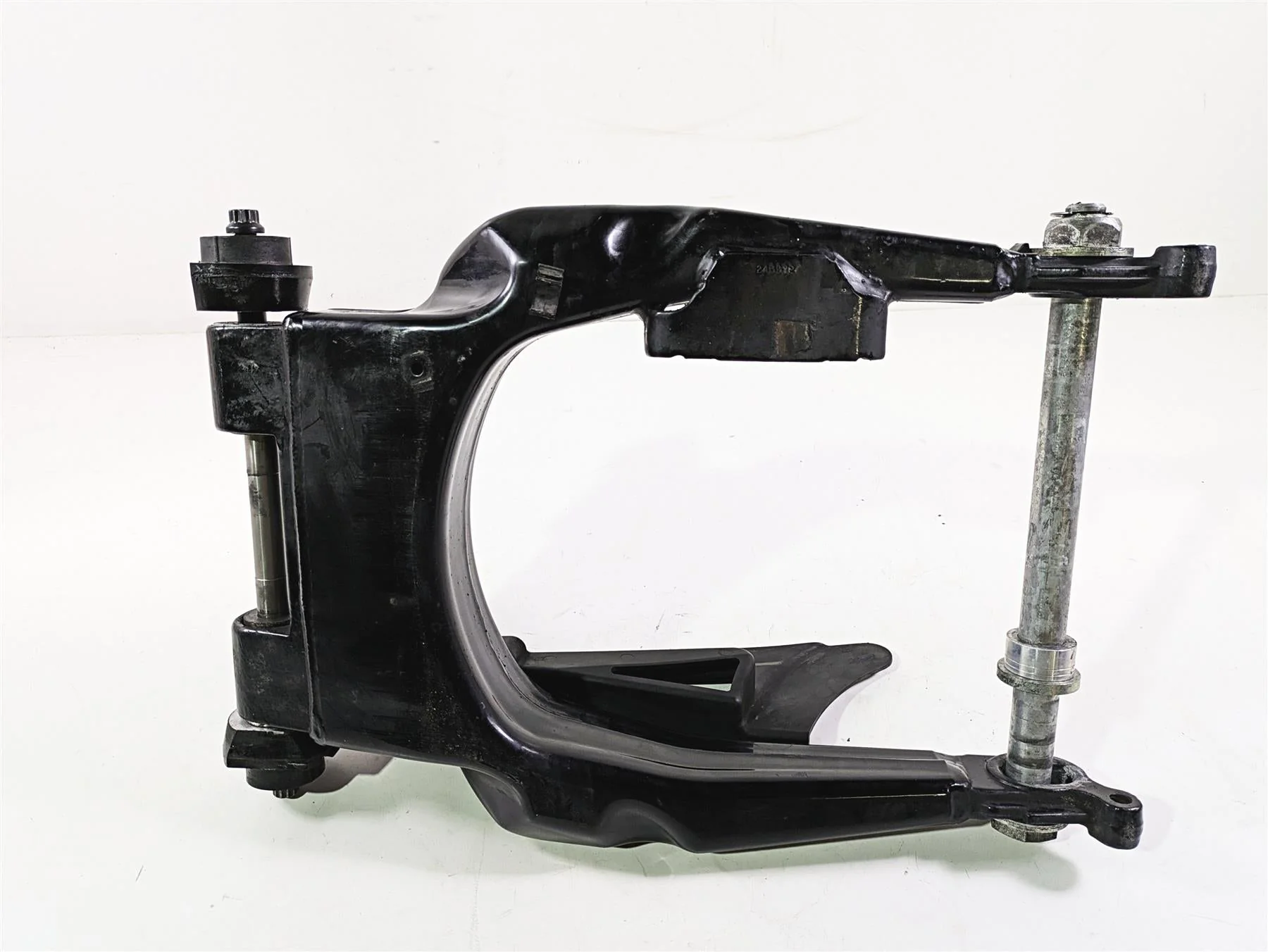 2010 Harley Touring FLHX Street Glide Rear Swingarm Swing Arm 47549-09A - Image 7