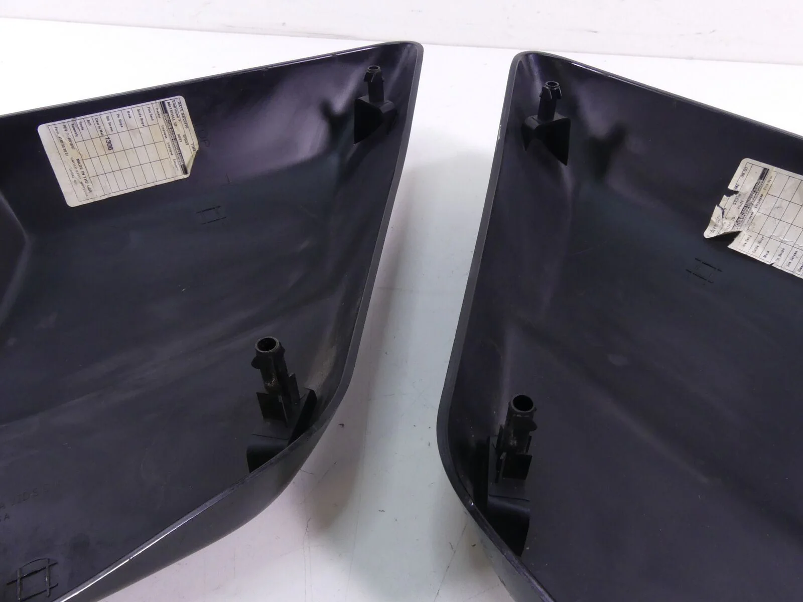2010 Harley Touring FLHX Street Glide Side Cover Set -Domestic Black 66048-09A - Image 7