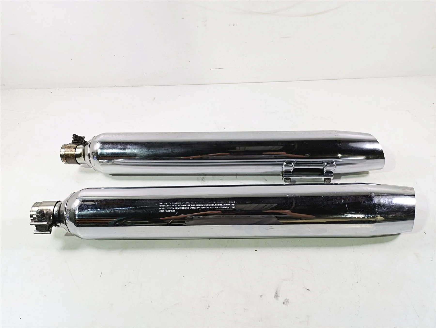 2010 Harley Touring FLHX Street Glide Stock Oem Exhaust Muffler Set 65592-09A