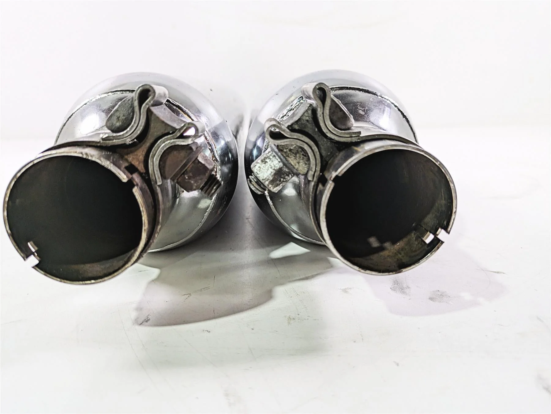 2010 Harley Touring FLHX Street Glide Stock Oem Exhaust Muffler Set 65592-09A - Image 10