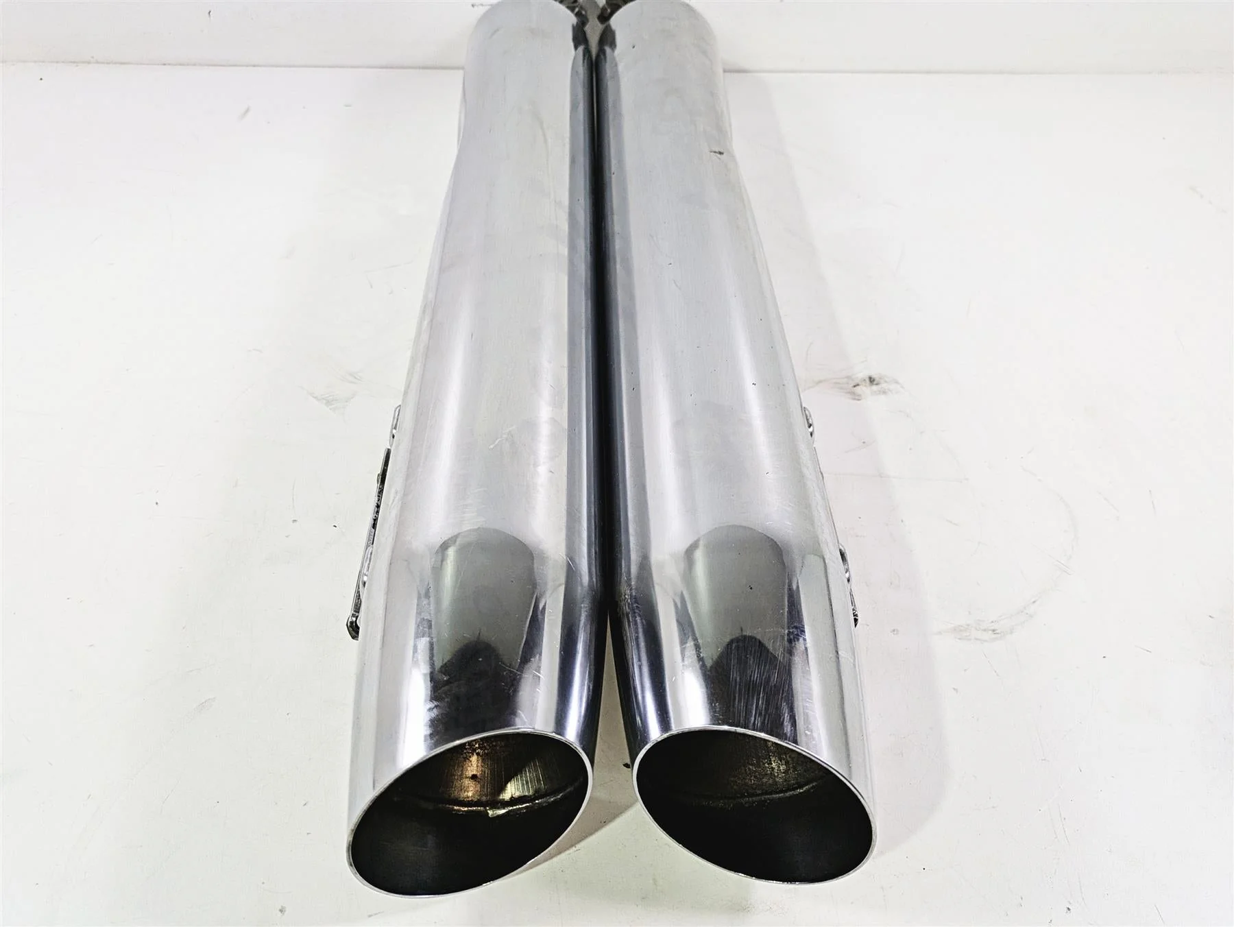 2010 Harley Touring FLHX Street Glide Stock Oem Exhaust Muffler Set 65592-09A - Image 12