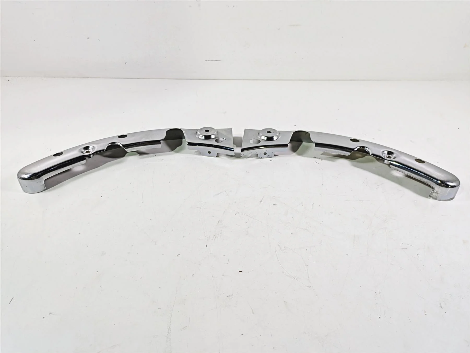 2010 Harley Touring FLHX Street Glide Subframe Strut Covers 47502-09A 47504-09A - Image 11