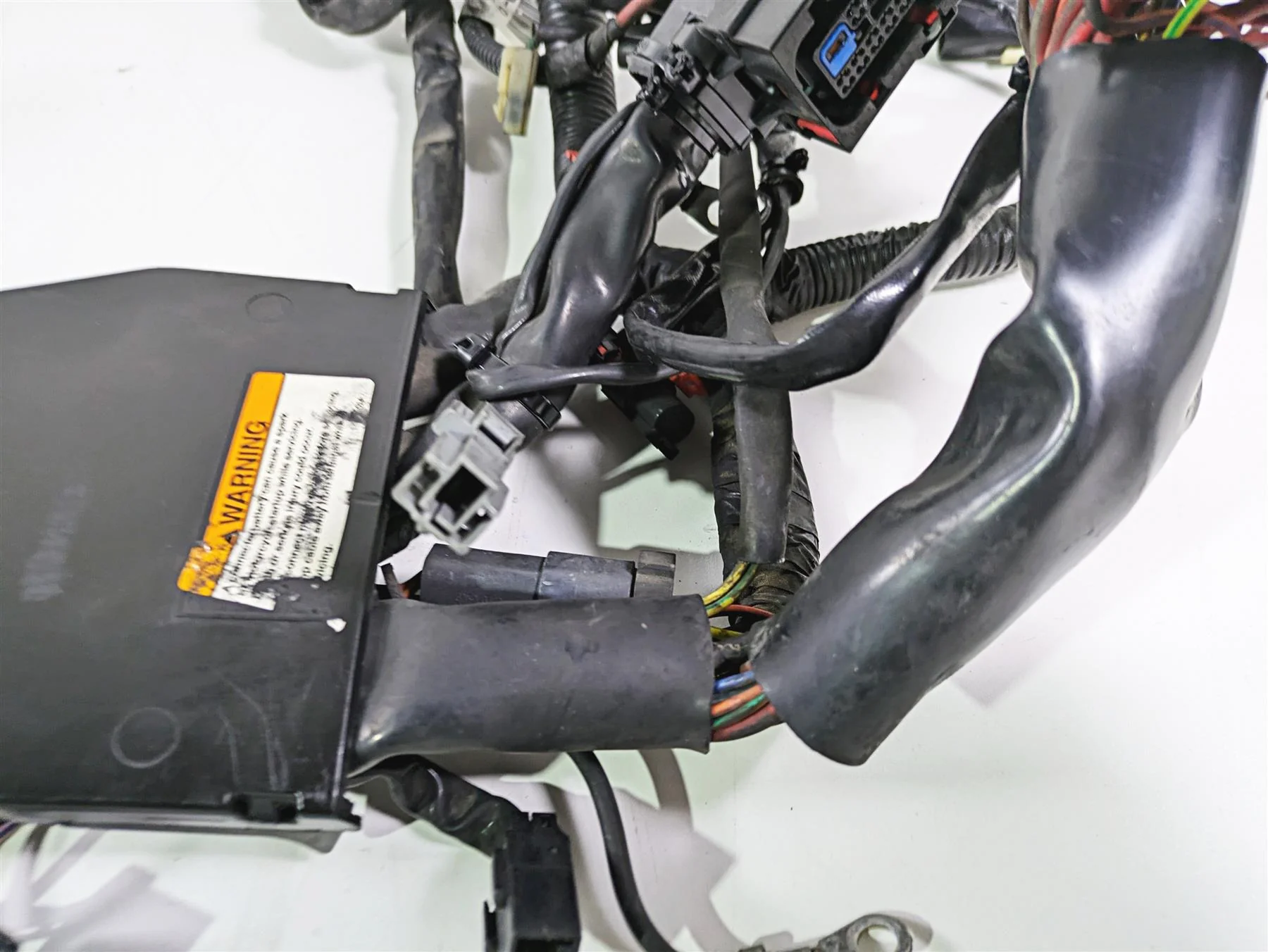 2010 Harley Touring FLHX Street Glide Wiring Harness Loom - Non Abs 70985-10A - Image 9