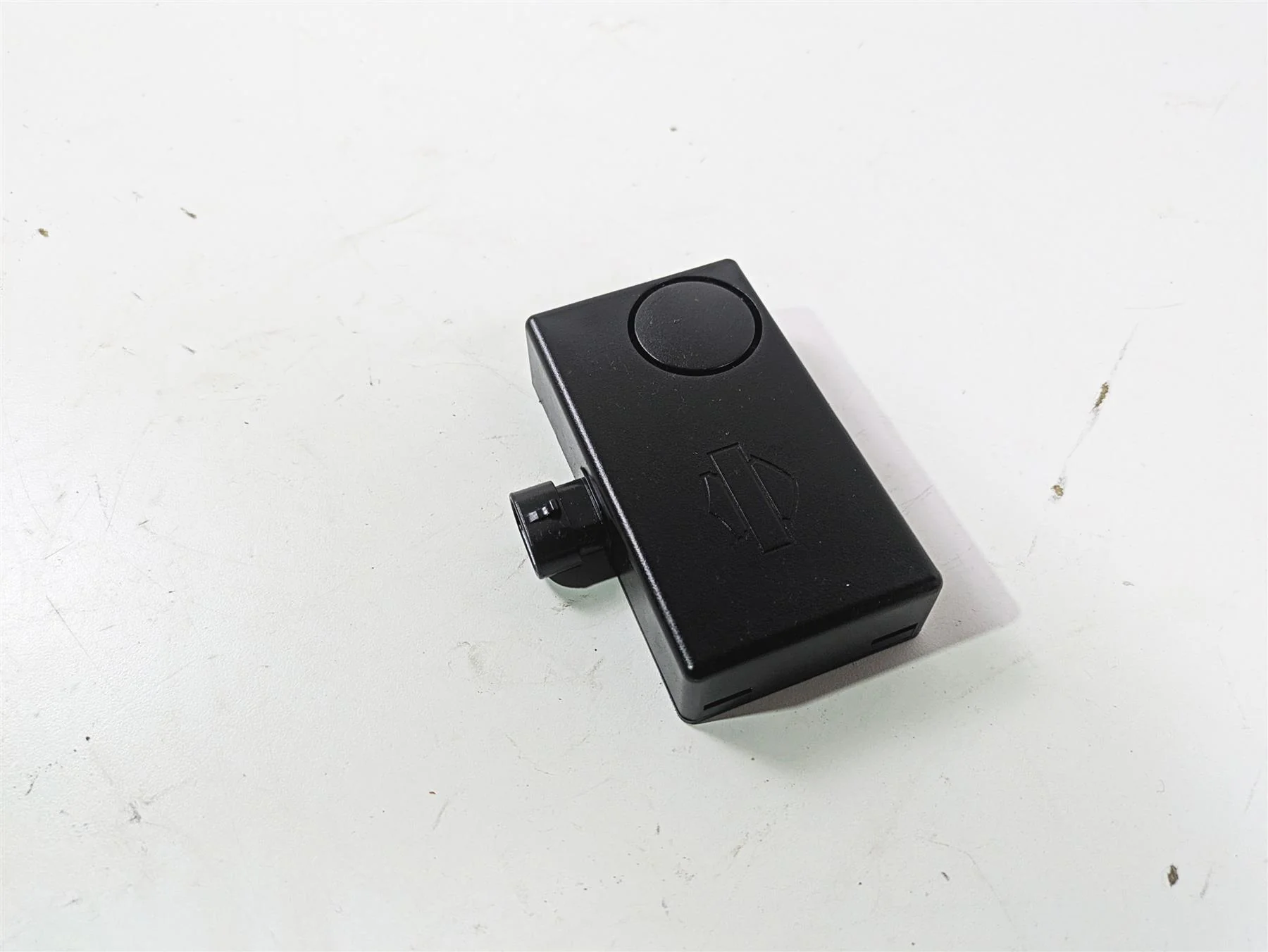 2010 Harley Touring FLHXSE CVO Street Glide Alarm Siren Security Module 68958-07 - Image 9