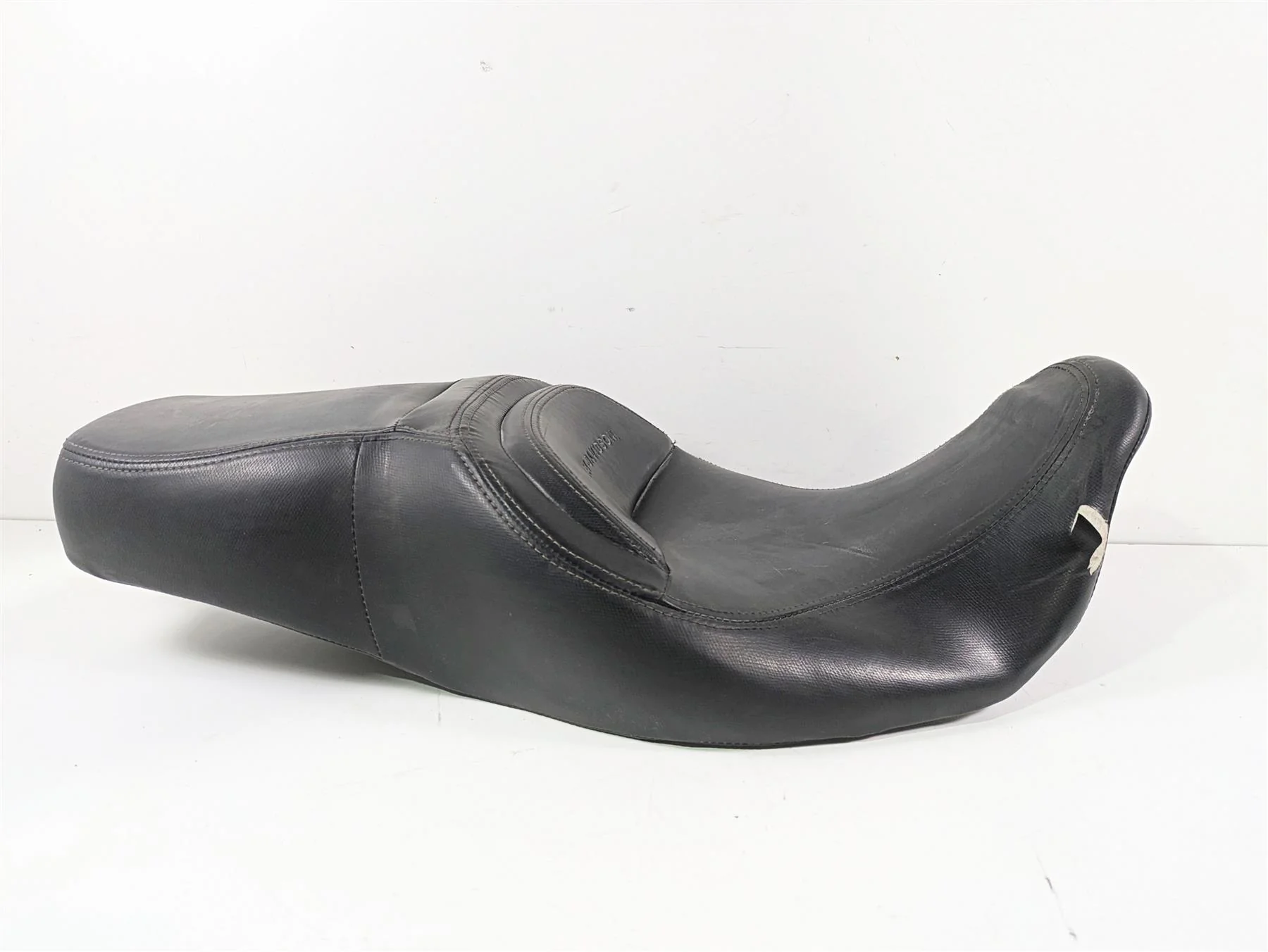 2010 Harley Touring FLHXSE CVO Street Glide Driver Rider Seat Saddle 51995-10A