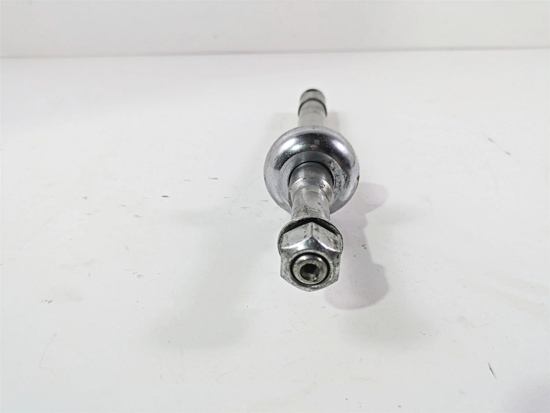 2010 Harley Touring FLHXSE CVO Street Glide Front Axle Wheel Spindle 41547-07A - Image 4