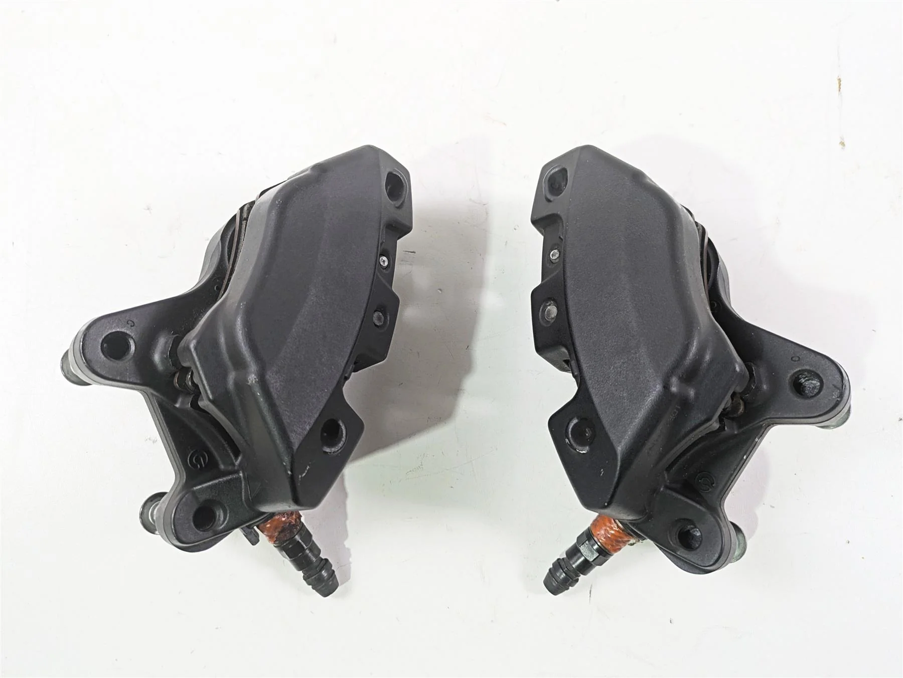 2010 Harley Touring FLHXSE CVO Street Glide Front Brake Caliper Set 46368-10 - Image 11