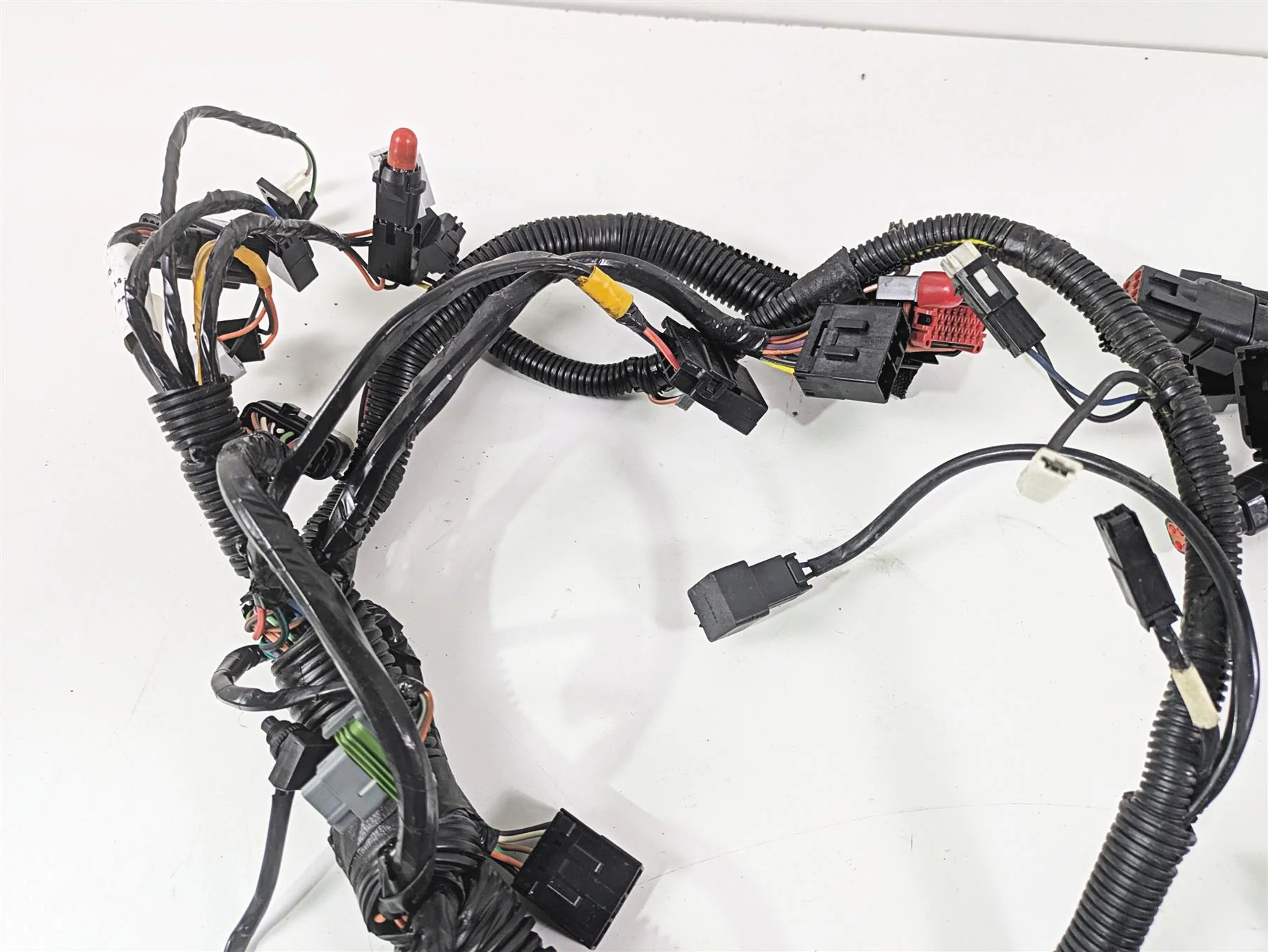 2010 Harley Touring FLHXSE CVO Street Glide Front Fairing Wiring 70232-10 - Image 8