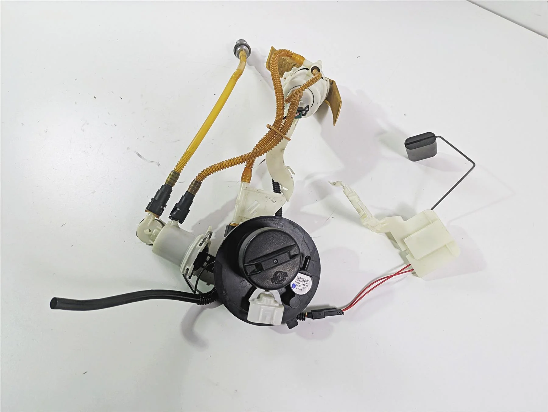 2010 Harley Touring FLHXSE CVO Street Glide Fuel Gas Petrol Pump - Read 75069-08 - Image 12