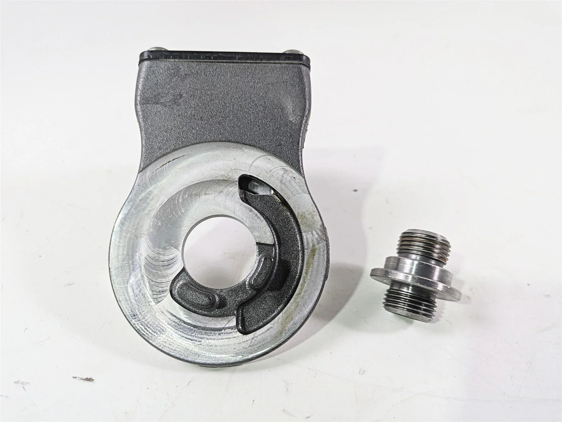 2010 Harley Touring FLHXSE CVO Street Glide Oil Cooler Flange Adapter 63076-09A - Image 7