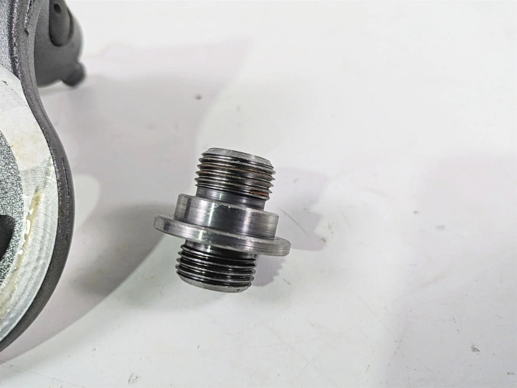 2010 Harley Touring FLHXSE CVO Street Glide Oil Cooler Flange Adapter 63076-09A - Image 8