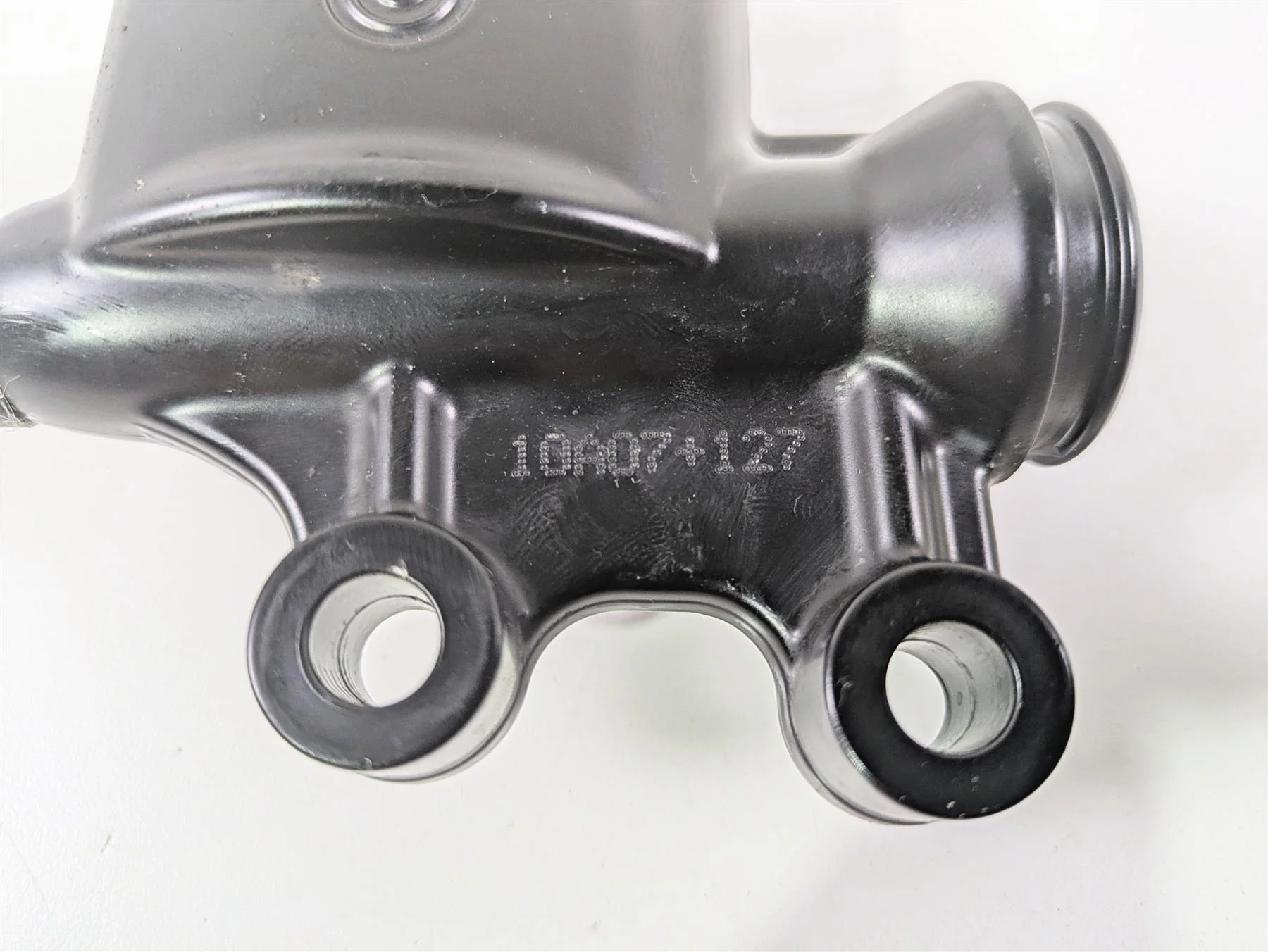 2010 Harley Touring FLHXSE CVO Street Glide Rear Brake Master Cylinder 46459-08B - Image 8