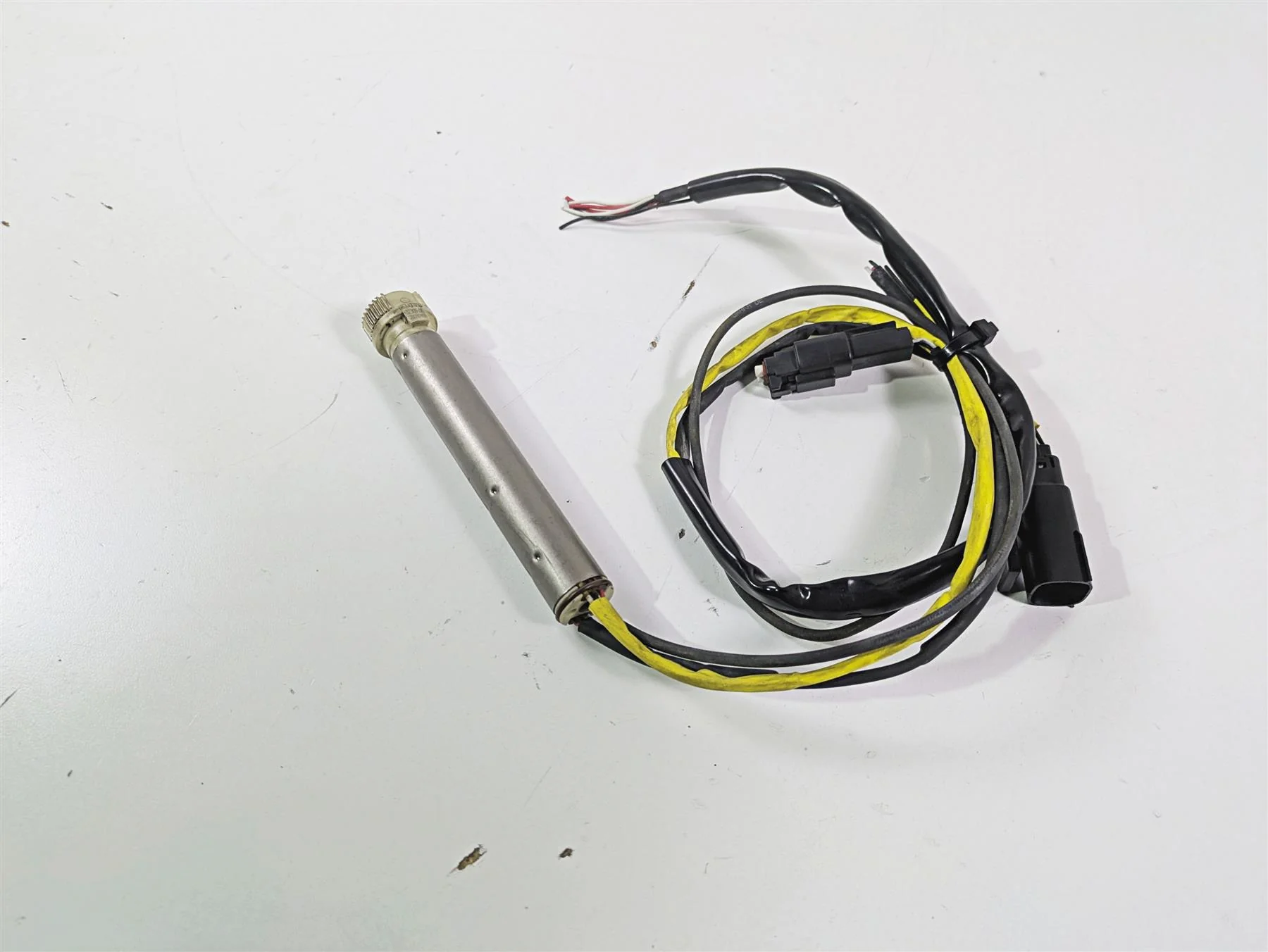 2010 Harley Touring FLHXSE CVO Street Glide Ride By Wire Sensor Read 32310-08A - Image 12