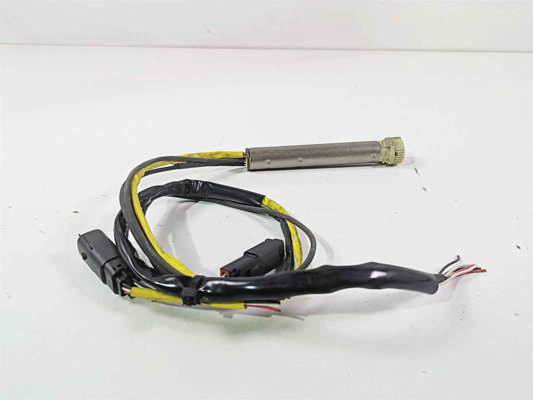 2010 Harley Touring FLHXSE CVO Street Glide Ride By Wire Sensor Read 32310-08A - Image 3