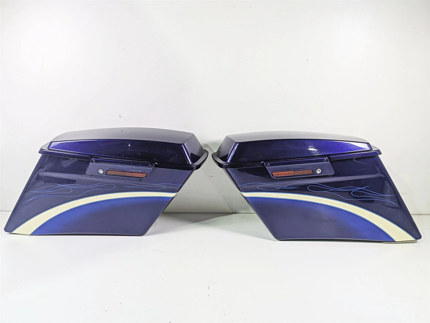 2010 Harley Touring FLHXSE CVO Street Glide Saddlebag Set Candy Condor 92464-10