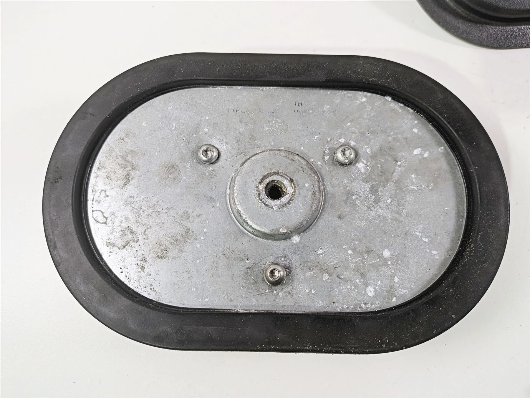 2010 Harley Touring FLHXSE CVO Street Glide SE Air Cleaner Filter 29700-09 - Image 5