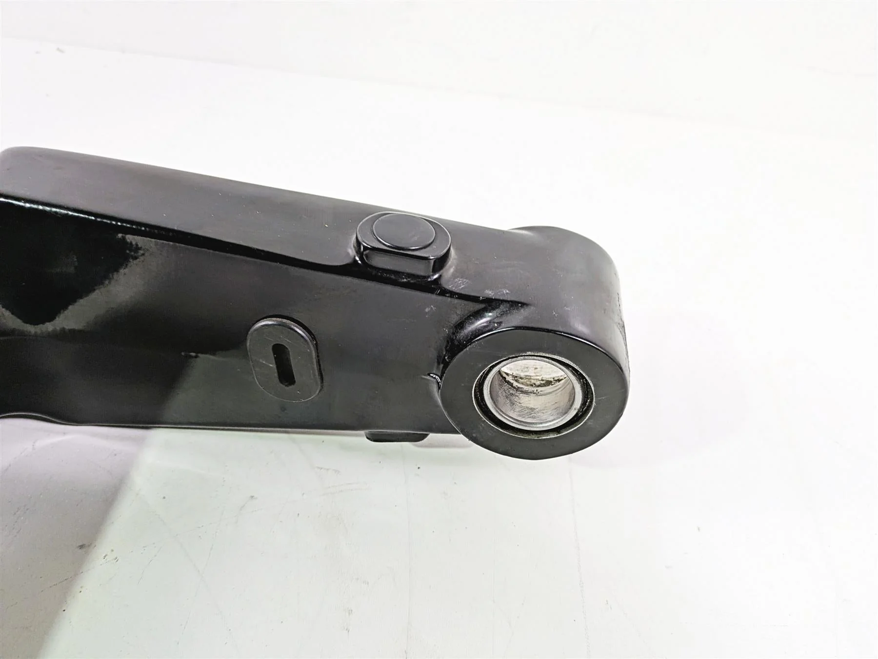 2010 Harley VRSCF Muscle Rod Black Swingarm Swing Arm & Guards 48606-07A - Image 10