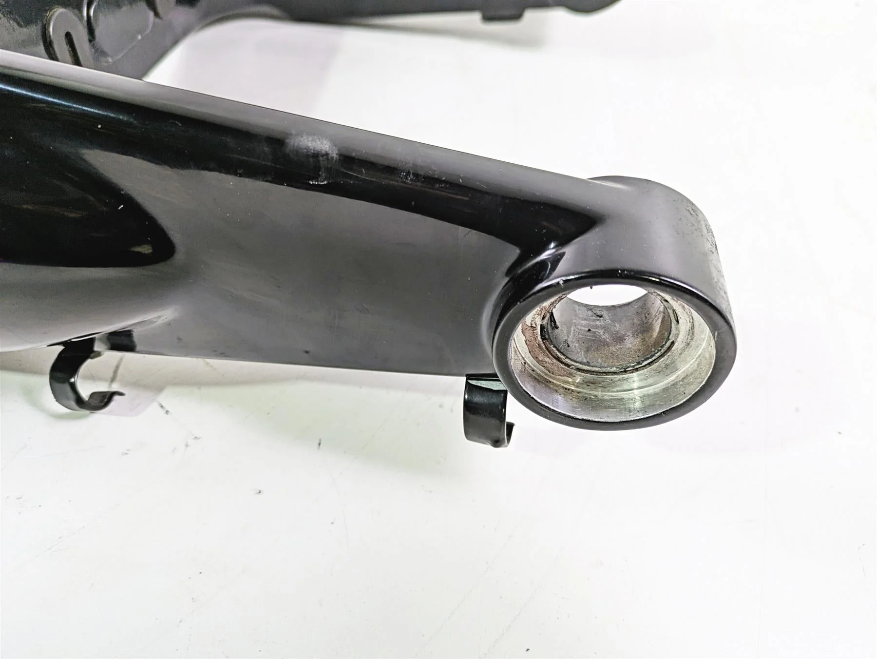 2010 Harley VRSCF Muscle Rod Black Swingarm Swing Arm & Guards 48606-07A - Image 9