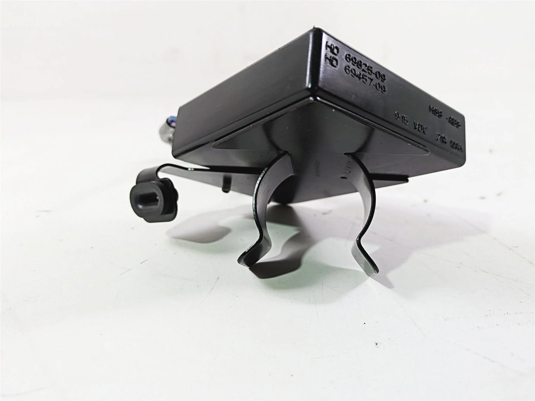 2010 Harley VRSCF Muscle Rod Blinker Turn Signal Module 69457-09 - Image 11