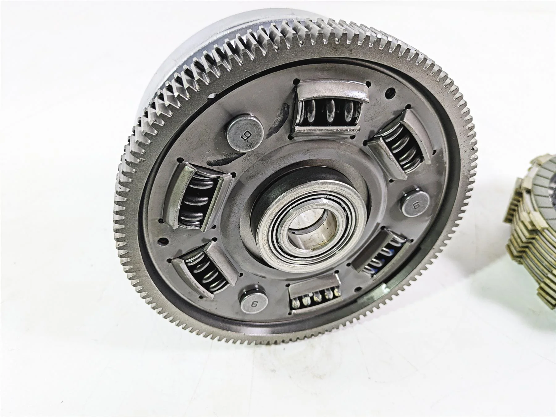 2010 Harley VRSCF Muscle Rod Clutch Basket Friction Disc Set 36699-01KB - Image 7