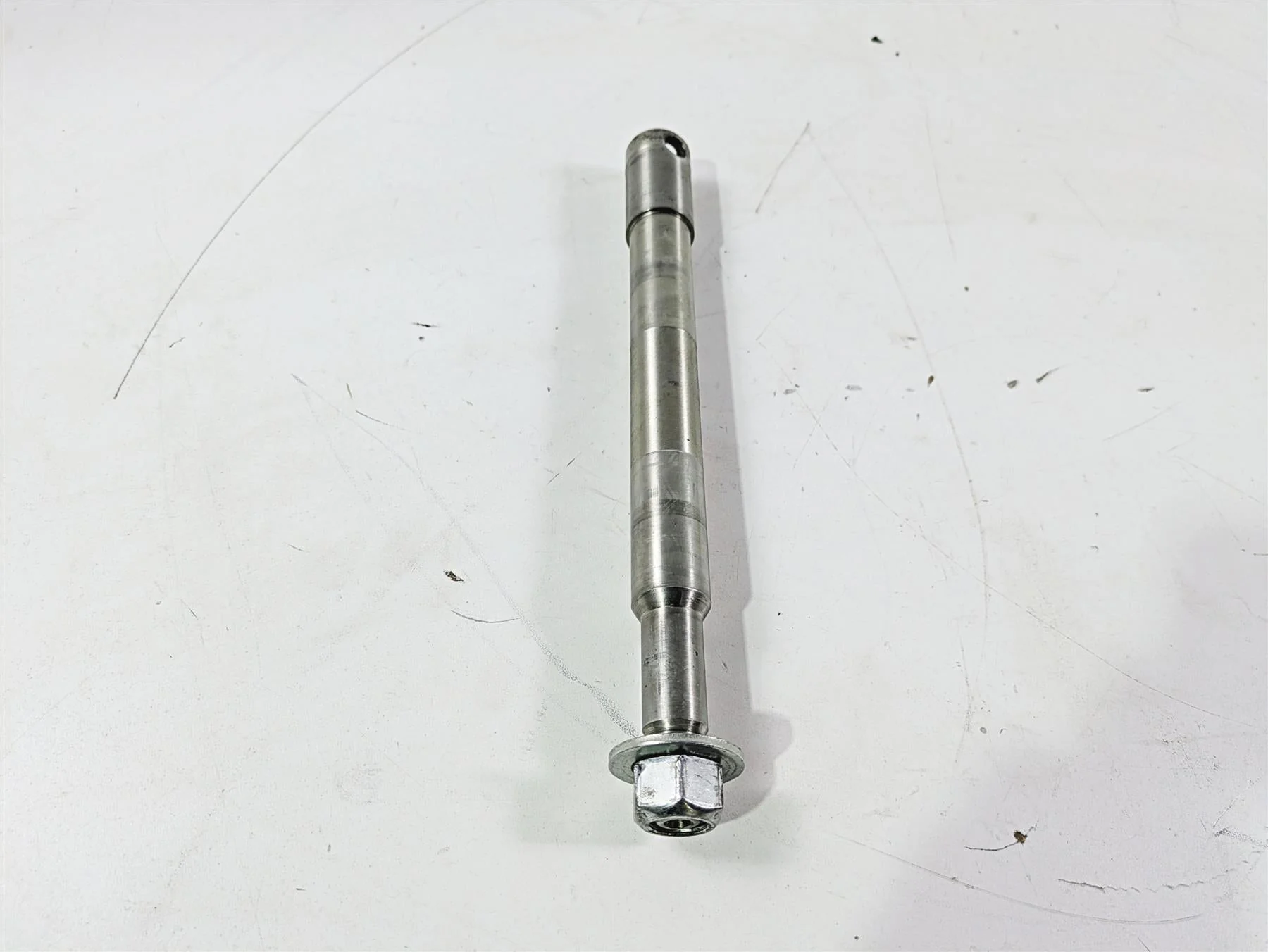 2010 Harley VRSCF Muscle Rod Front Axle Wheel Spindle 41628-08 - Image 4