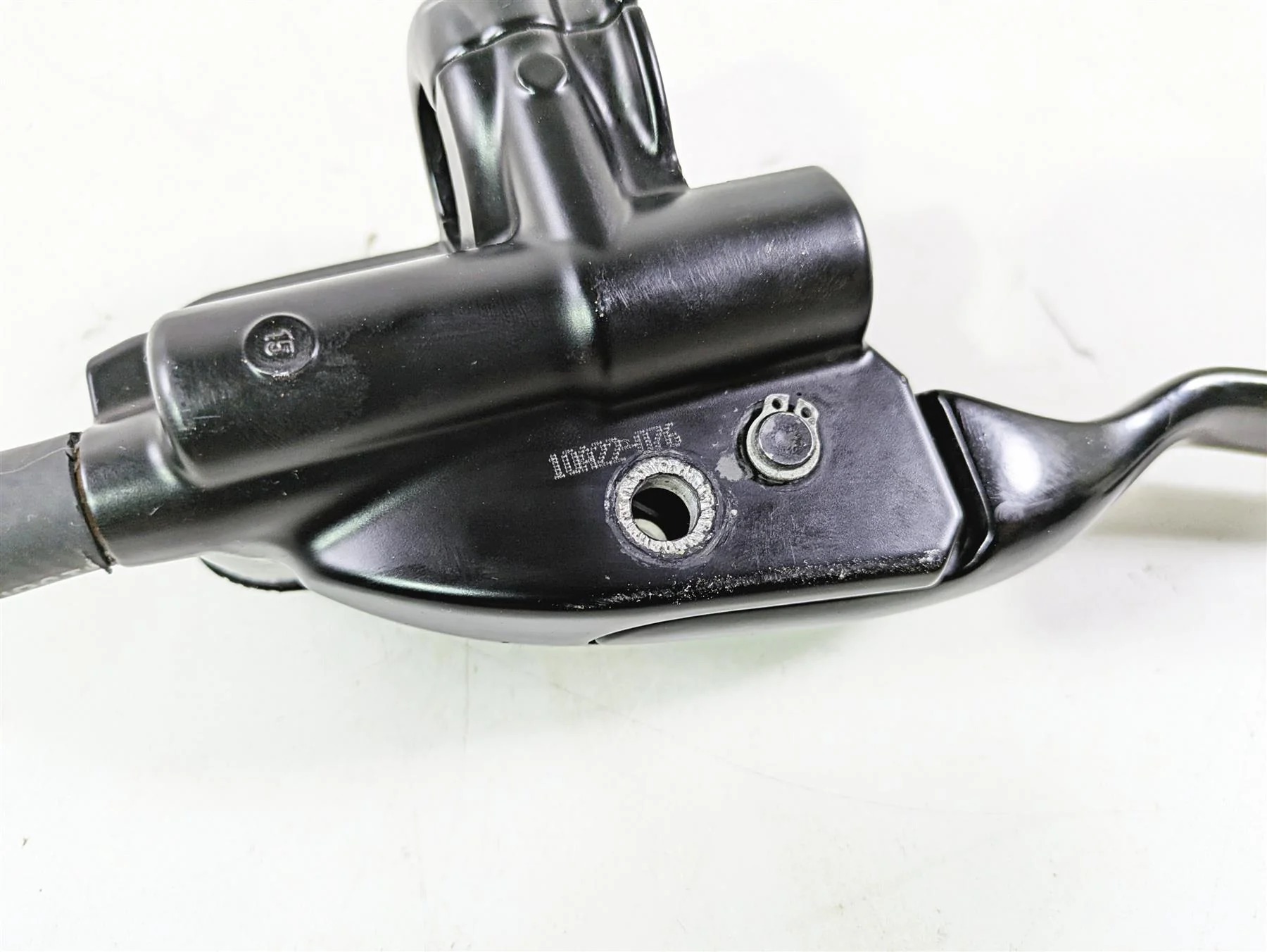 2010 Harley VRSCF Muscle Rod Front Brake Master Cylinder Black Lever 44551-08F - Image 10