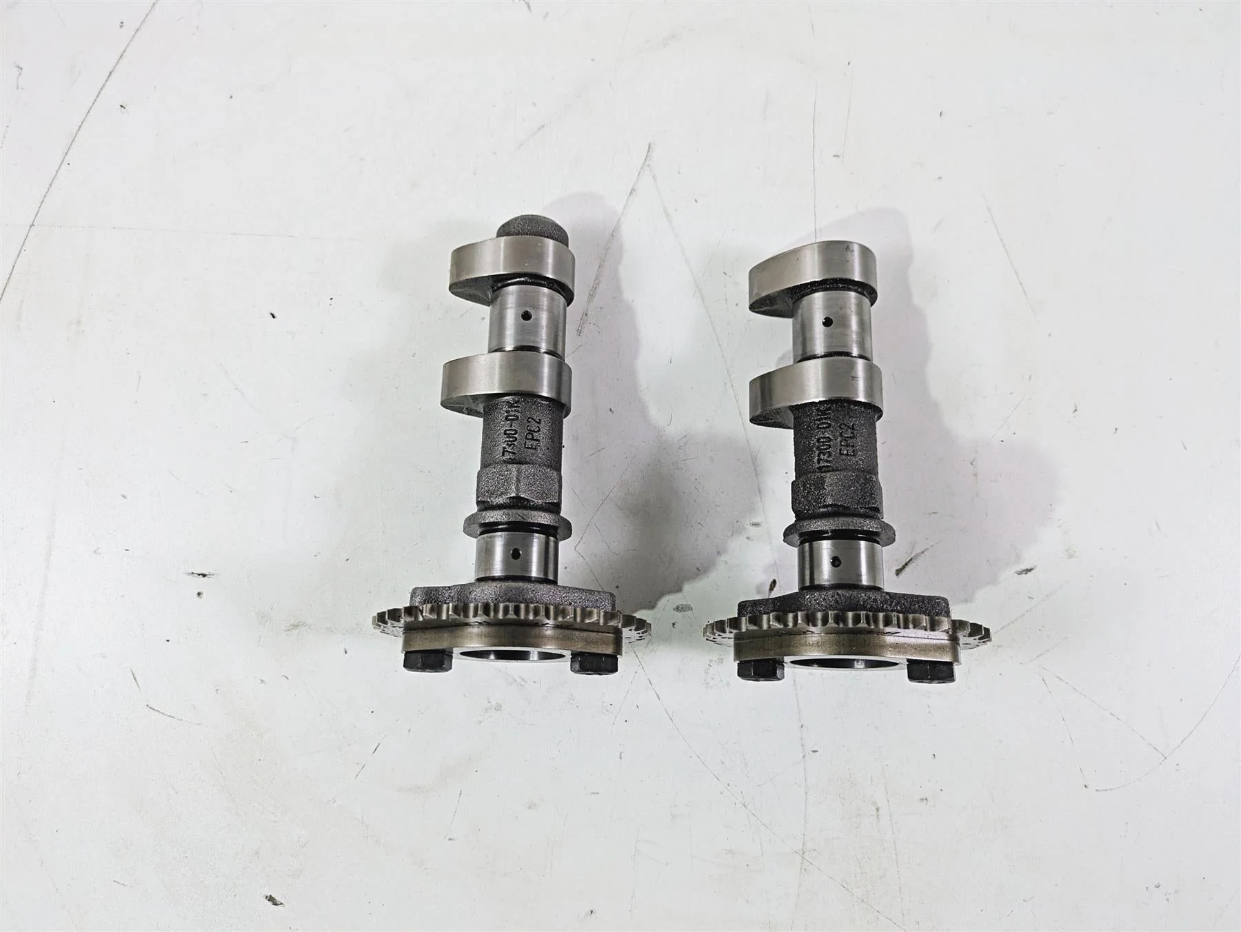 2010 Harley VRSCF Muscle Rod Front Head Camshaft Cam Shaft Set 17431-05K - Image 4